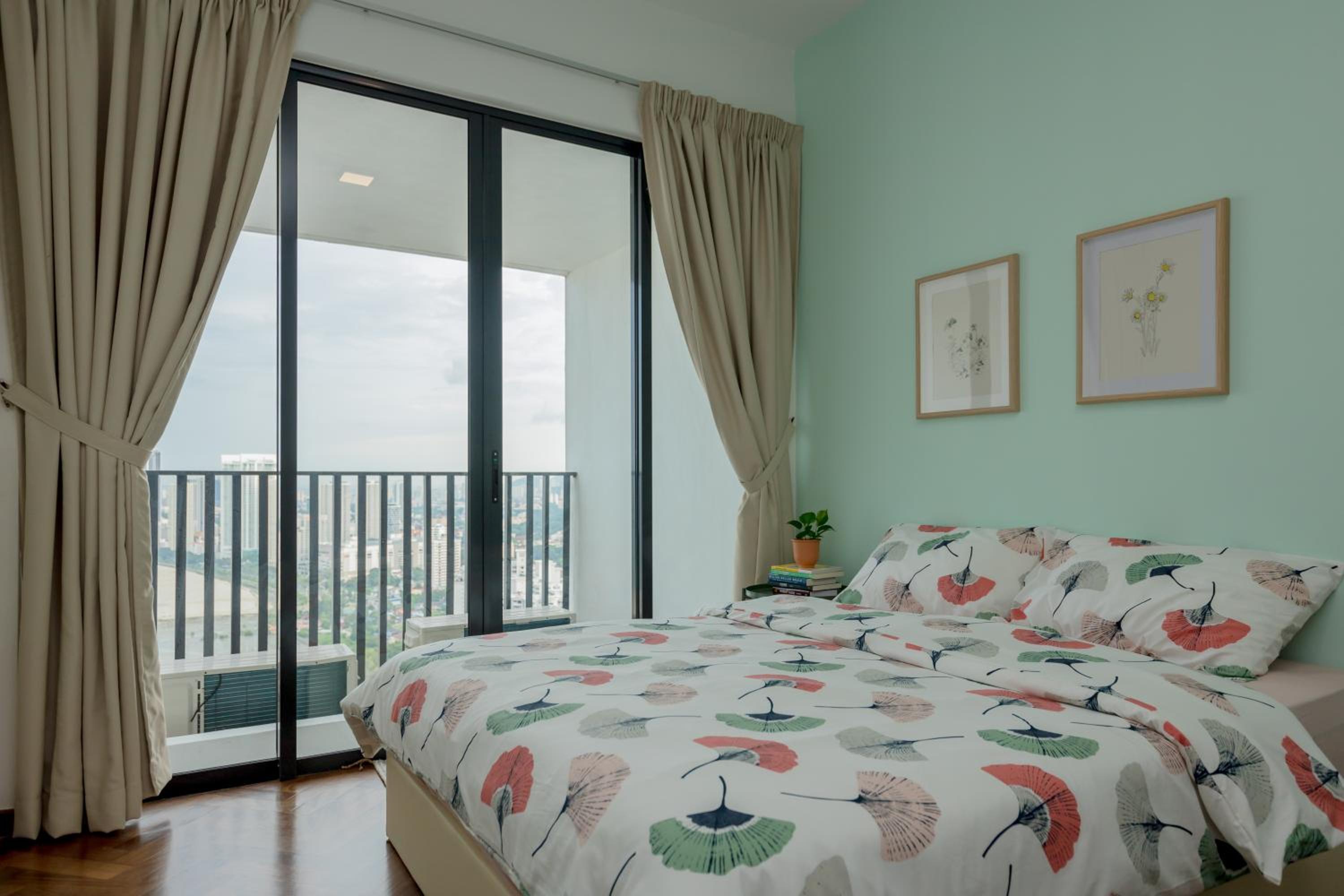 The Landmark Condo, by Sanguine photo 5