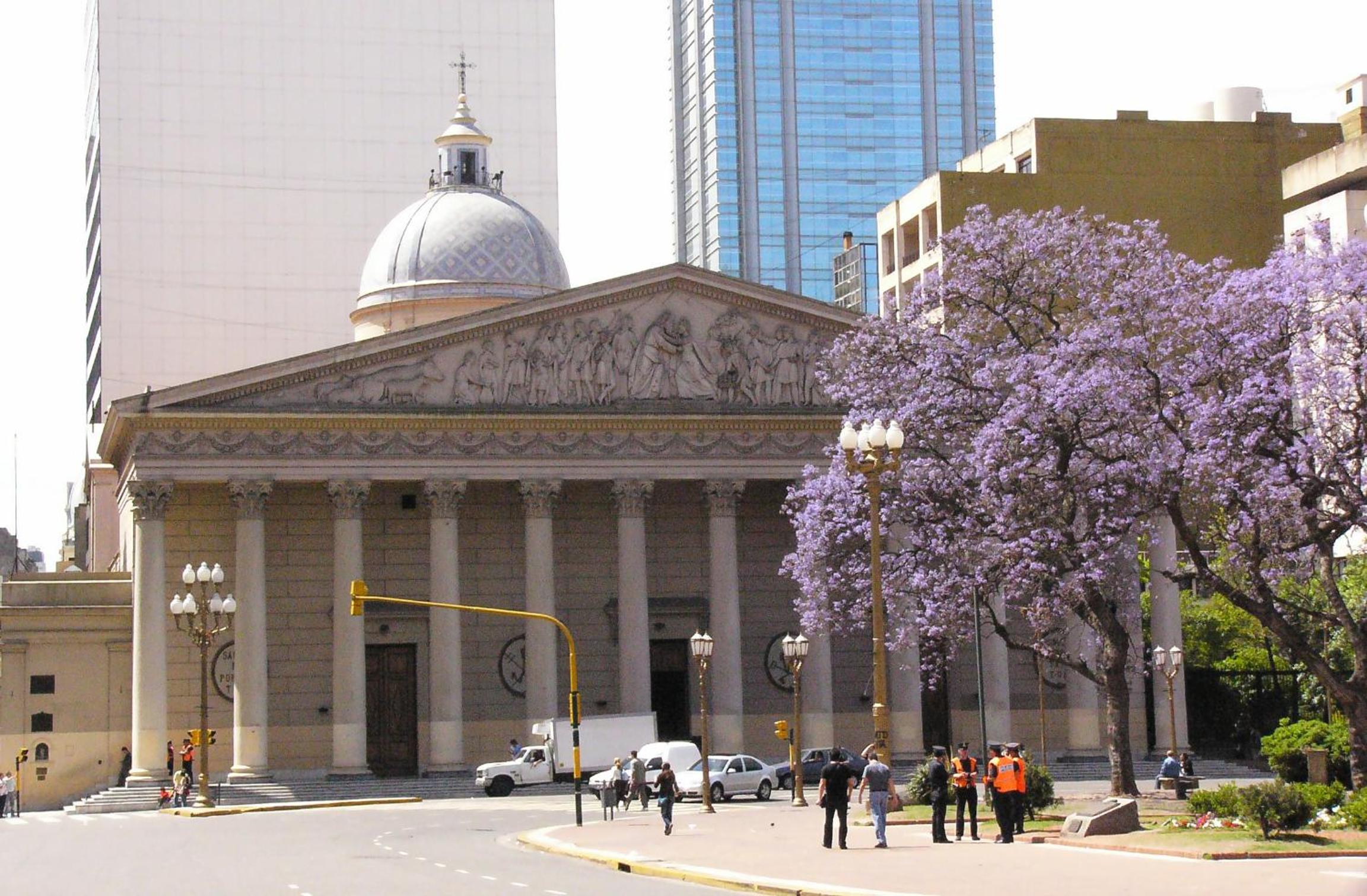 Corrientes Av, Premium Location