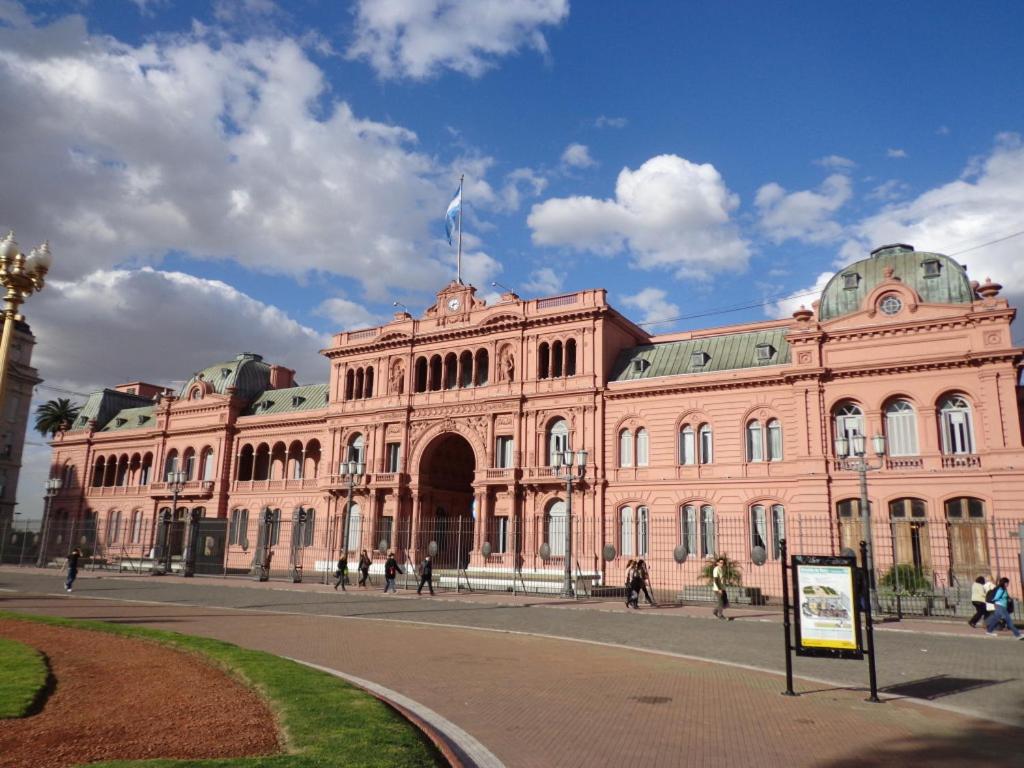 Corrientes Av, Premium Location