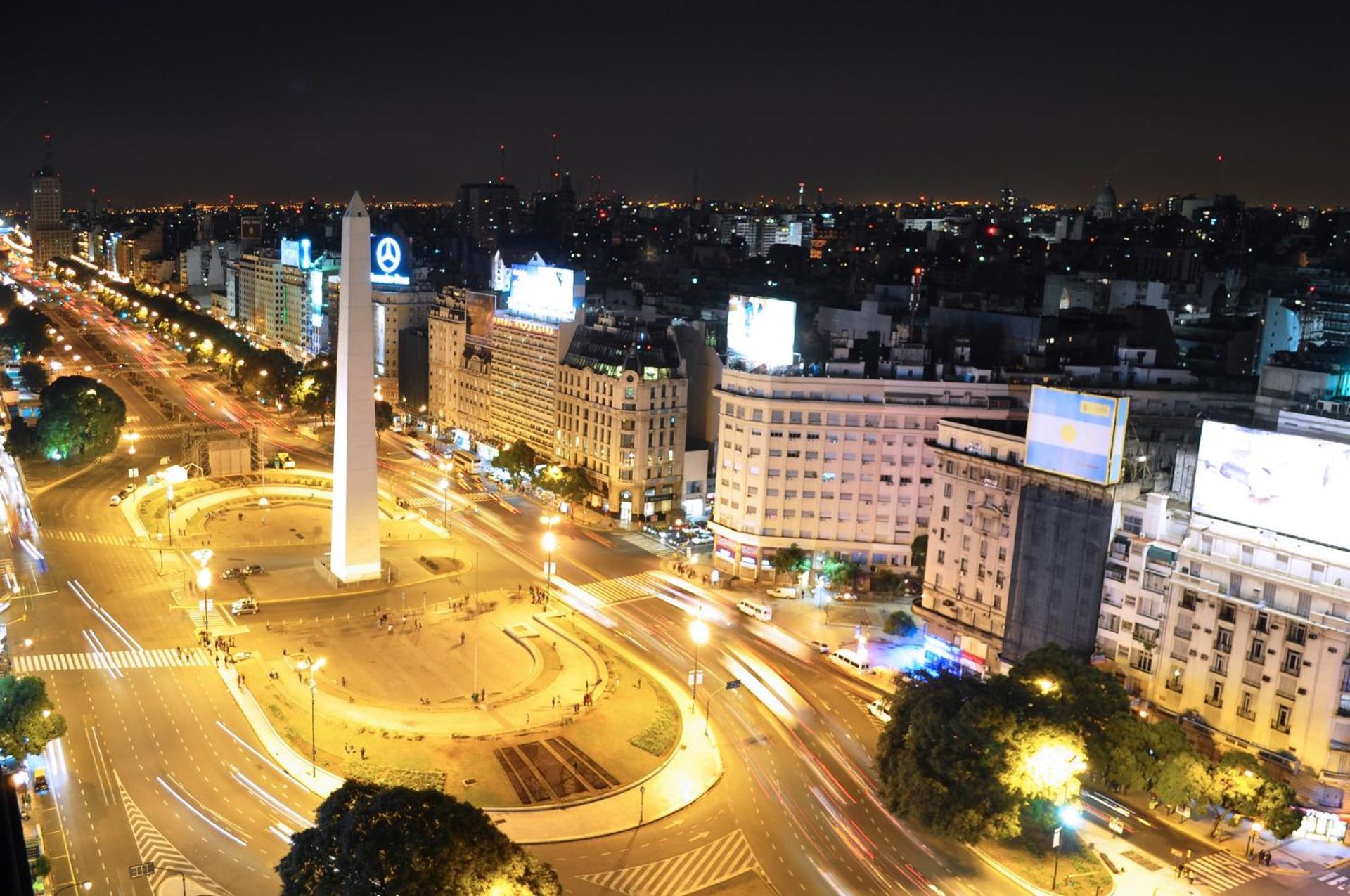 Corrientes Av, Premium Location
