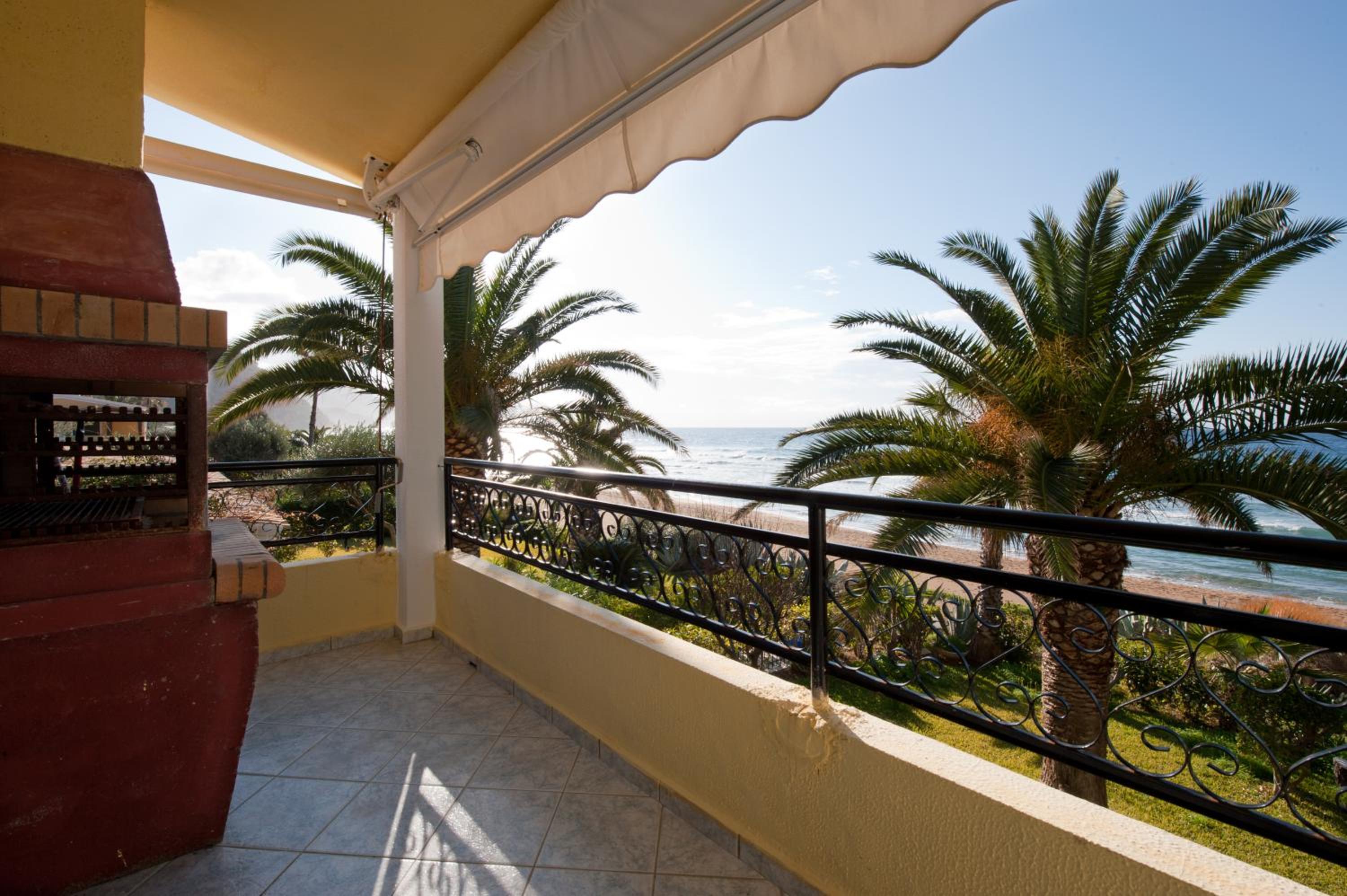 Aphrodite - Beachfront House - Recently renovated view 4