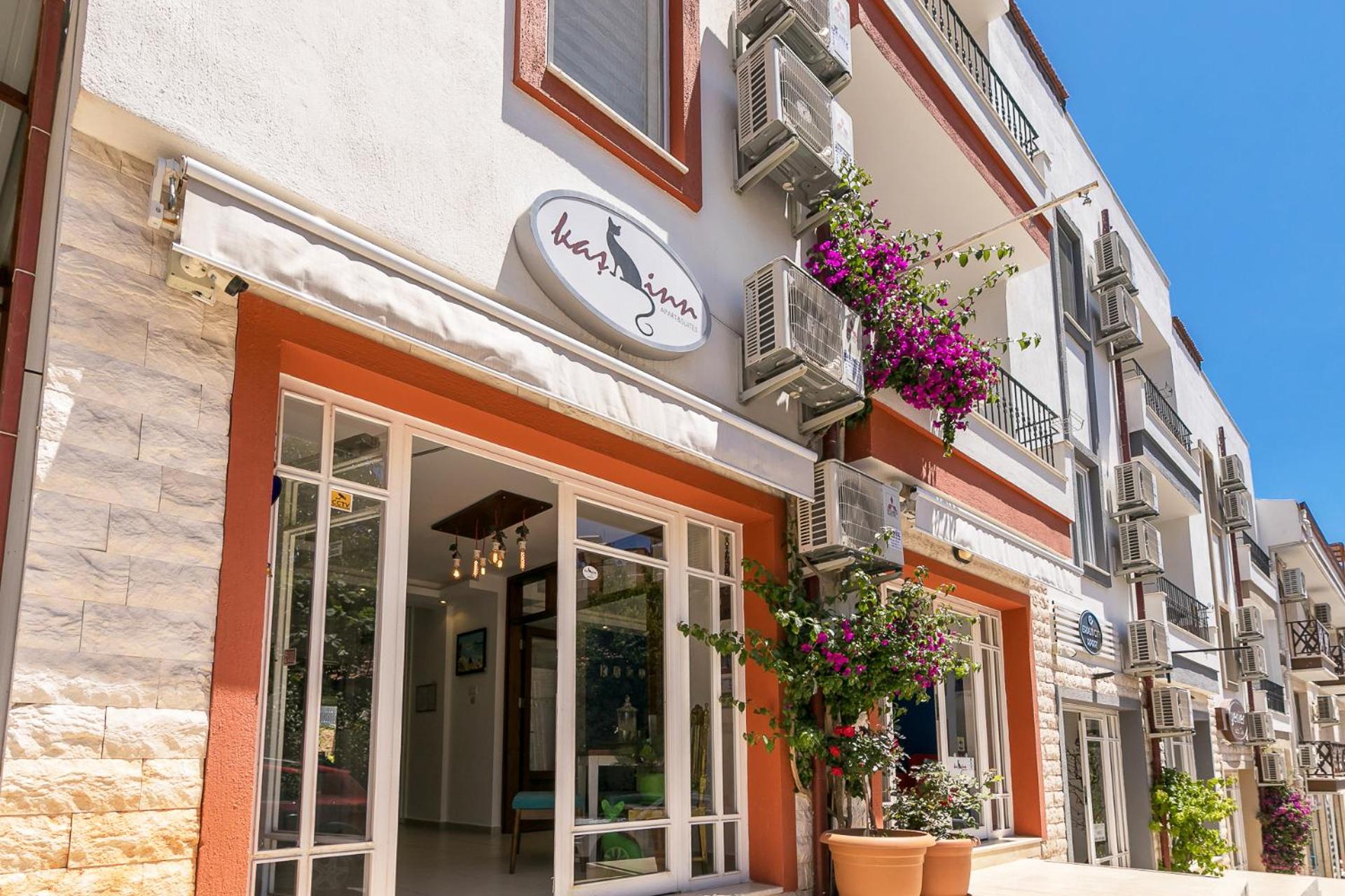 Hotel Kasinn Apart Hotel - Image 1