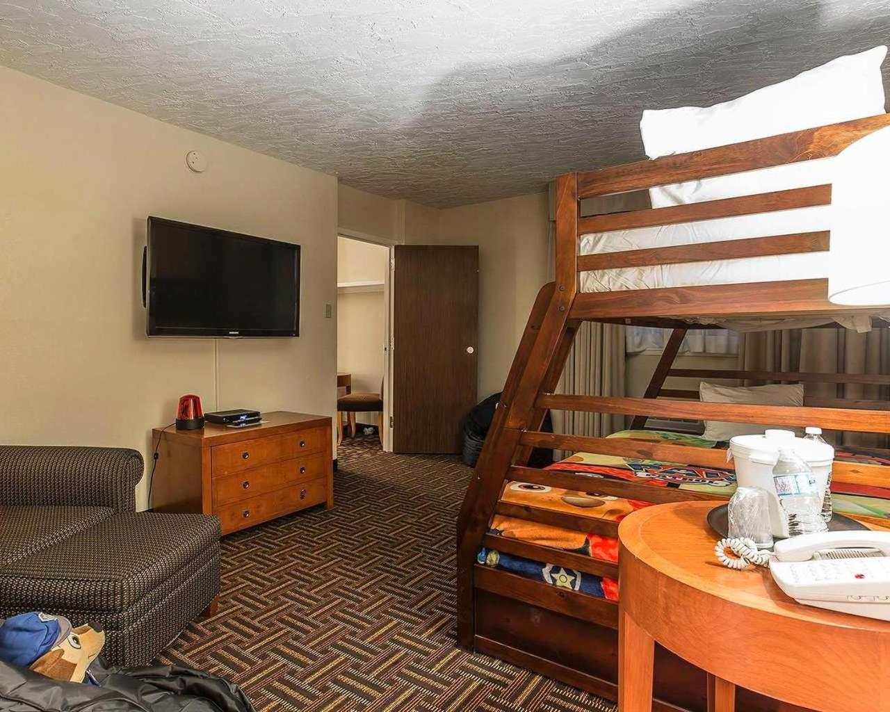 Medicine Hat Vacations - Wyndham Garden Medicine Hat Conference Center - Property Image 11
