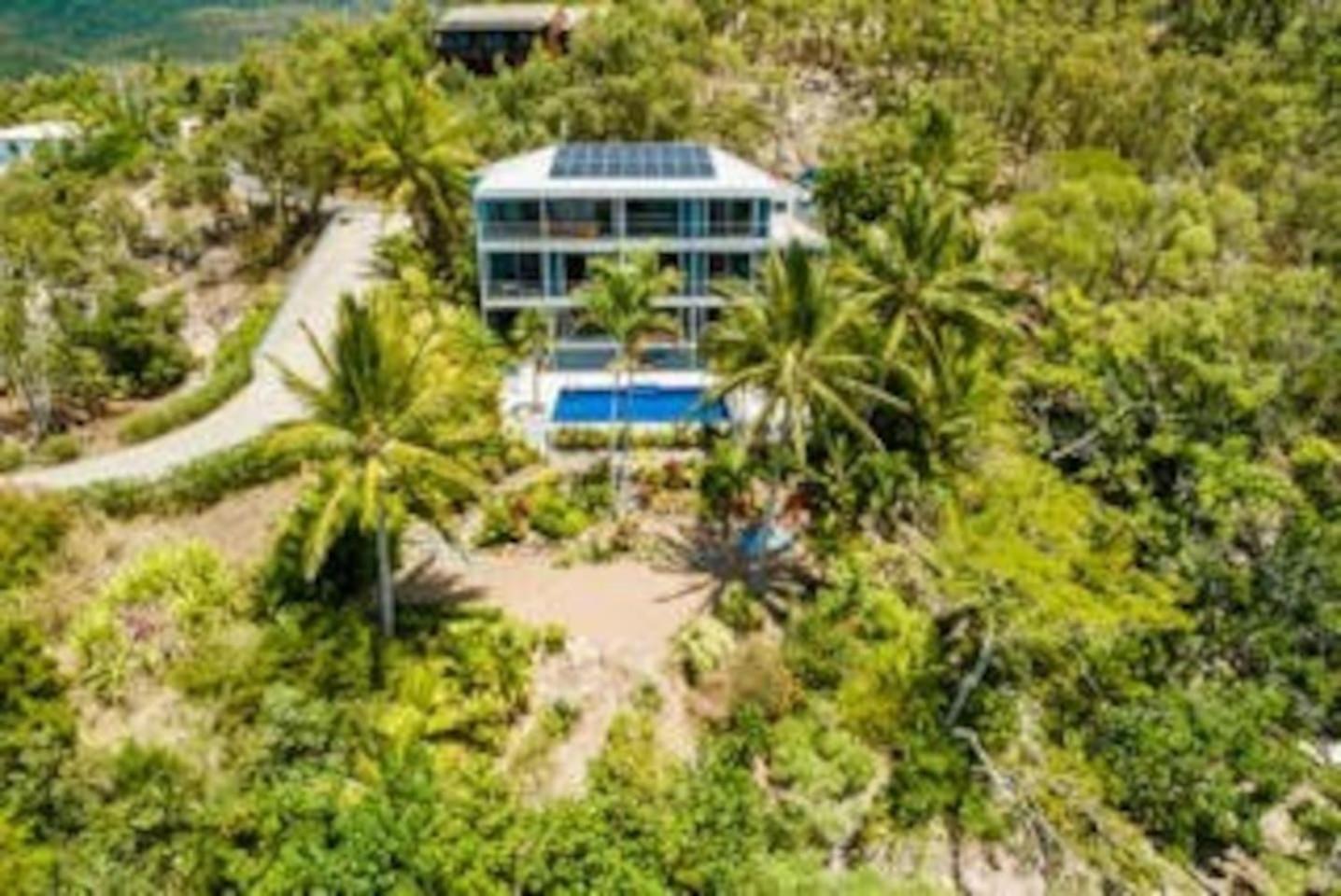 Baybliss Escape #2 - Adults Only