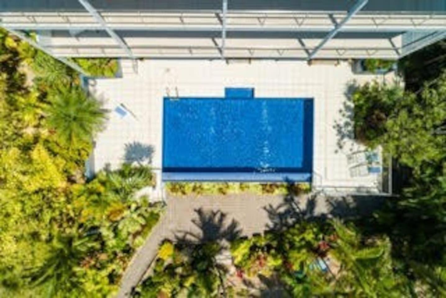 Baybliss Escape #2 - Adults Only