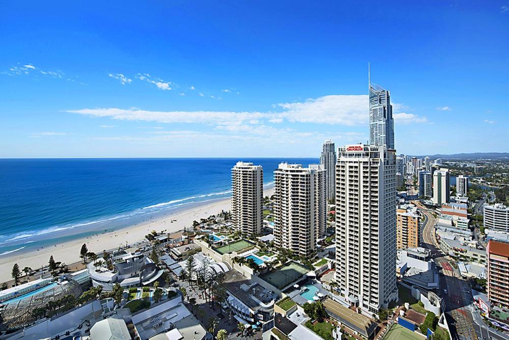 Number 1 H Residences - WiFi, Parking & More by Gold Coast Holidays