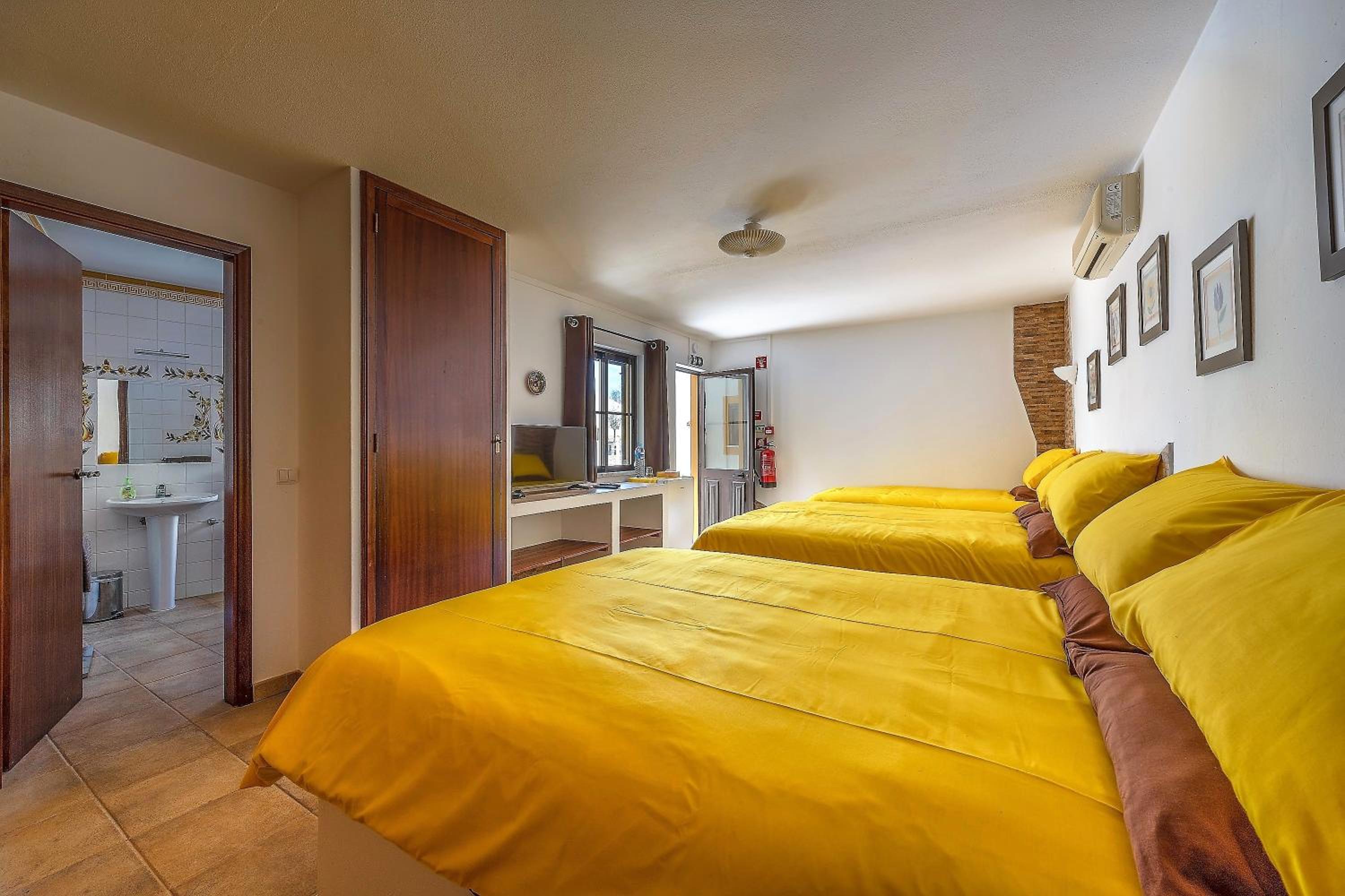 Casa dos Ninos view 5