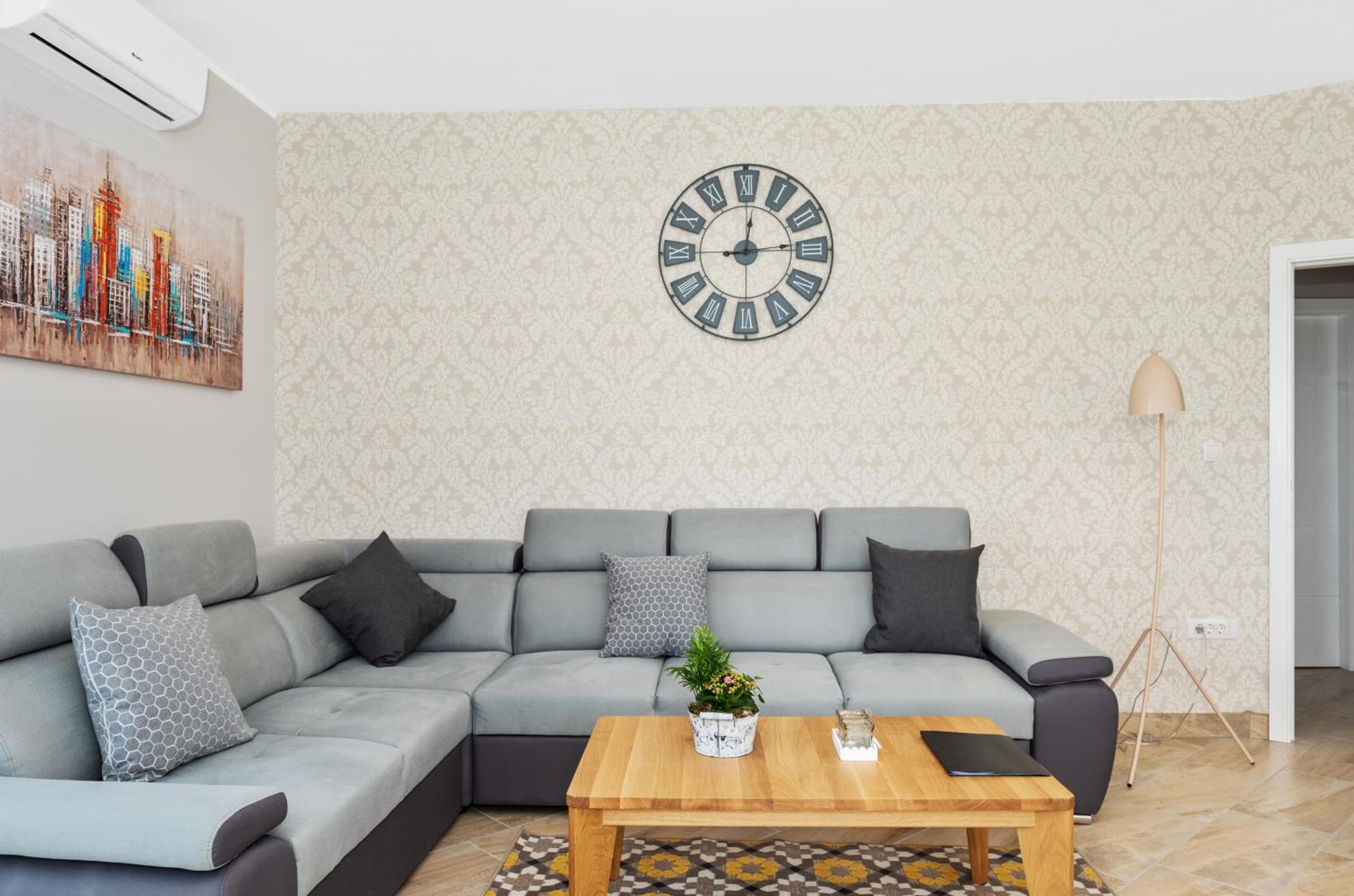 AAA Anić Amazing Apartments DELUXE photo 3