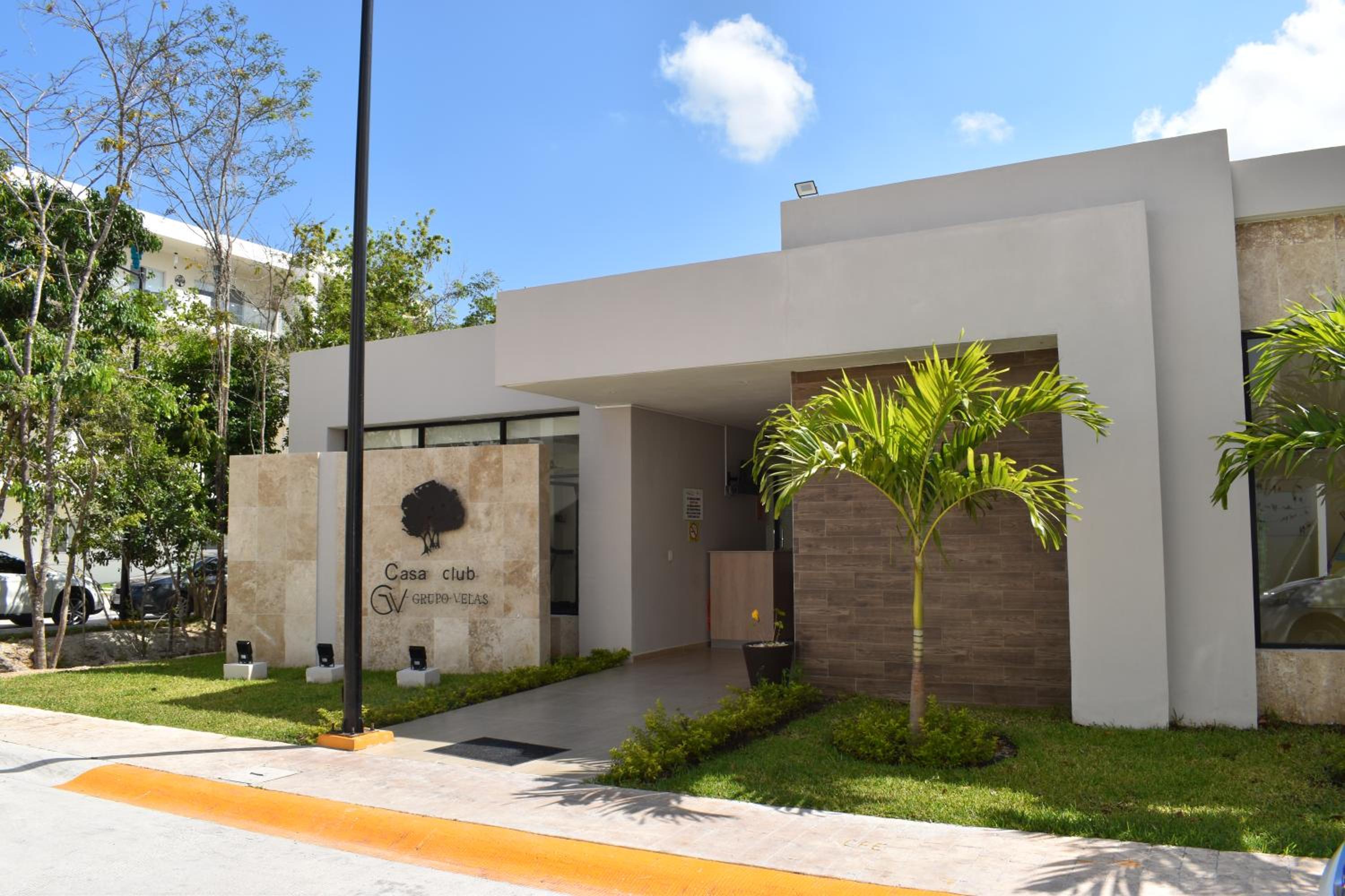Condo Lux Xareni view 2