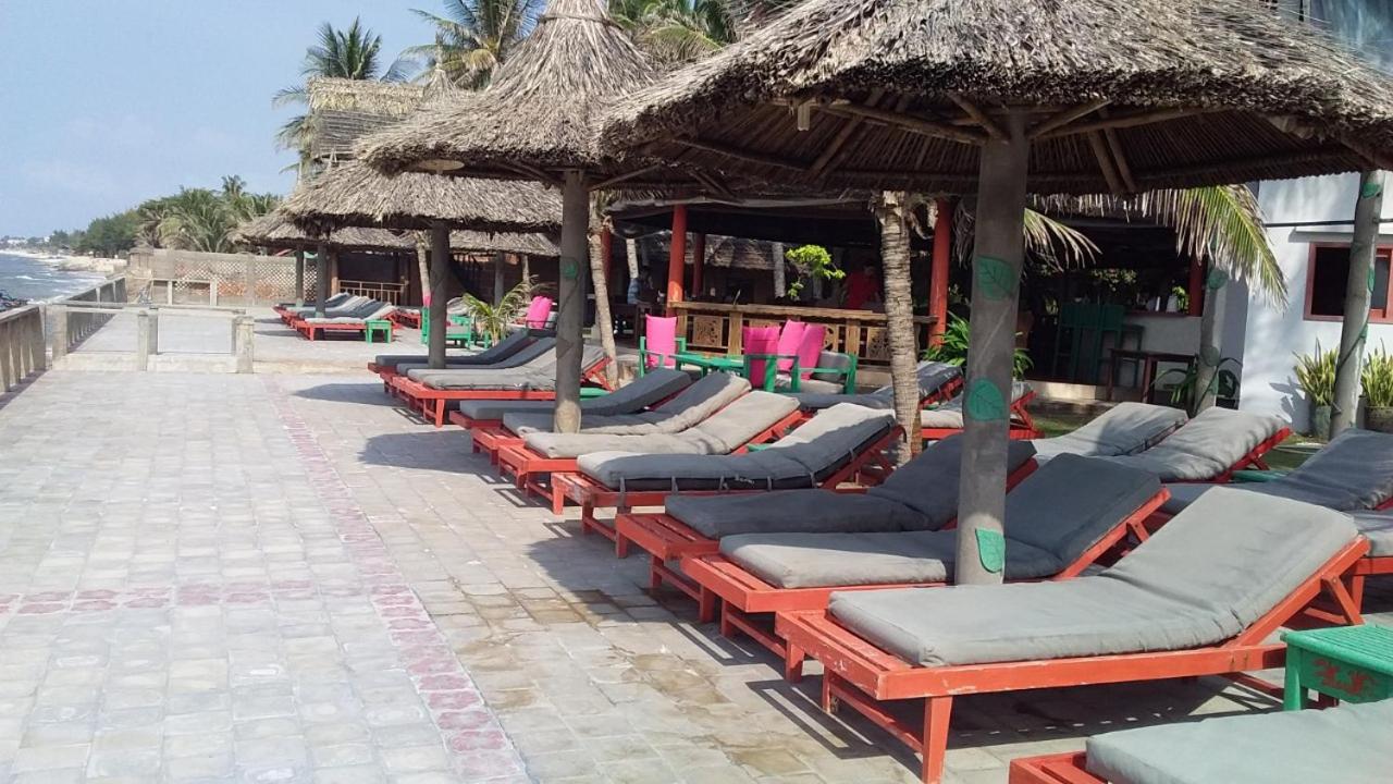 Full Moon Beach Resort