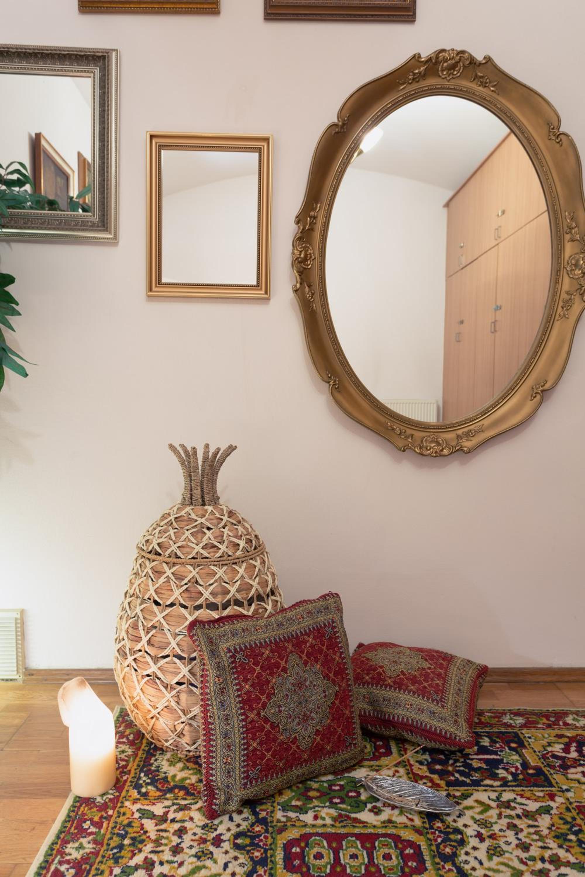 Victoria Design Stays - Apartment Rehorova