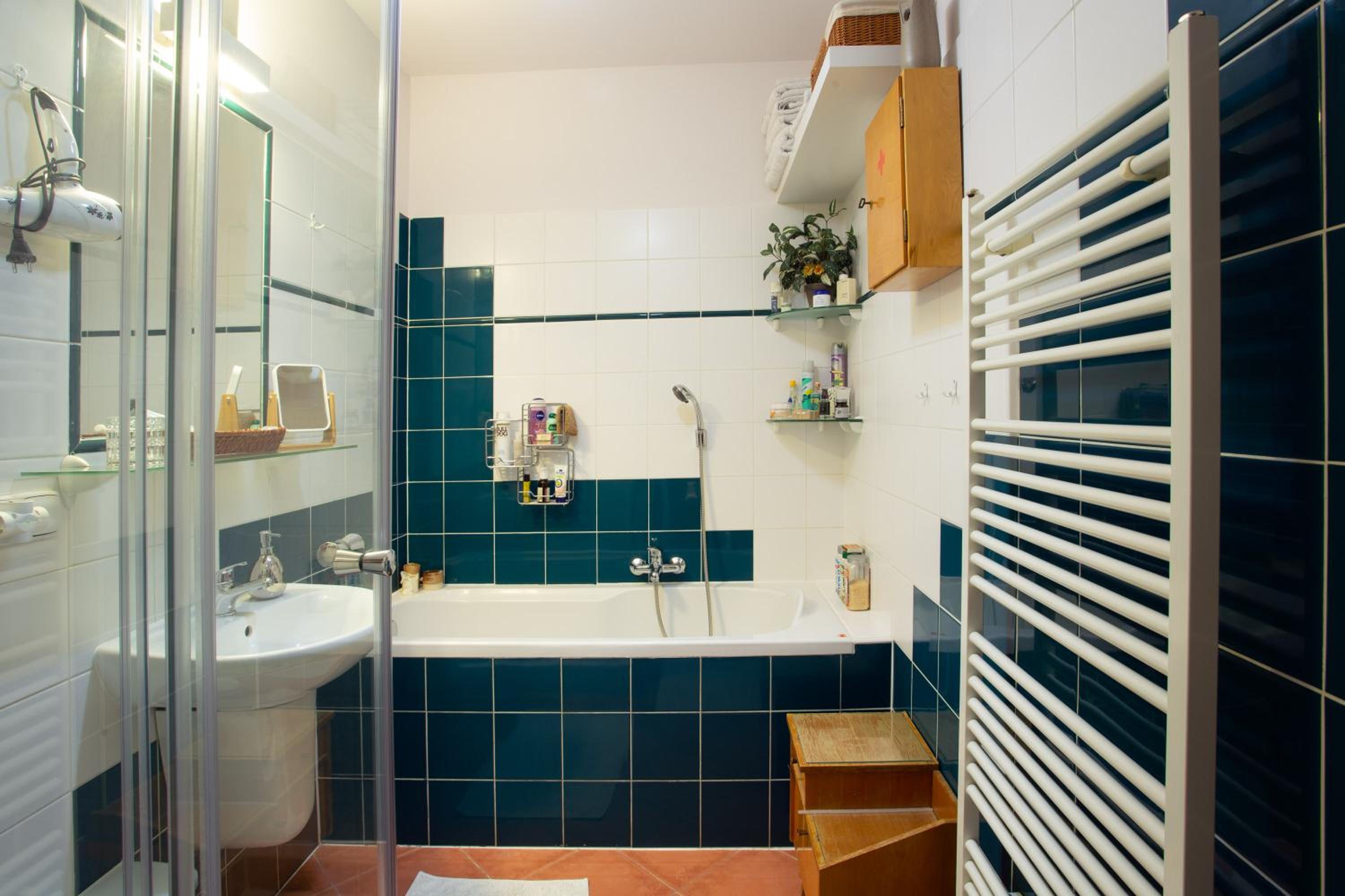 Victoria Design Stays - Apartment Rehorova