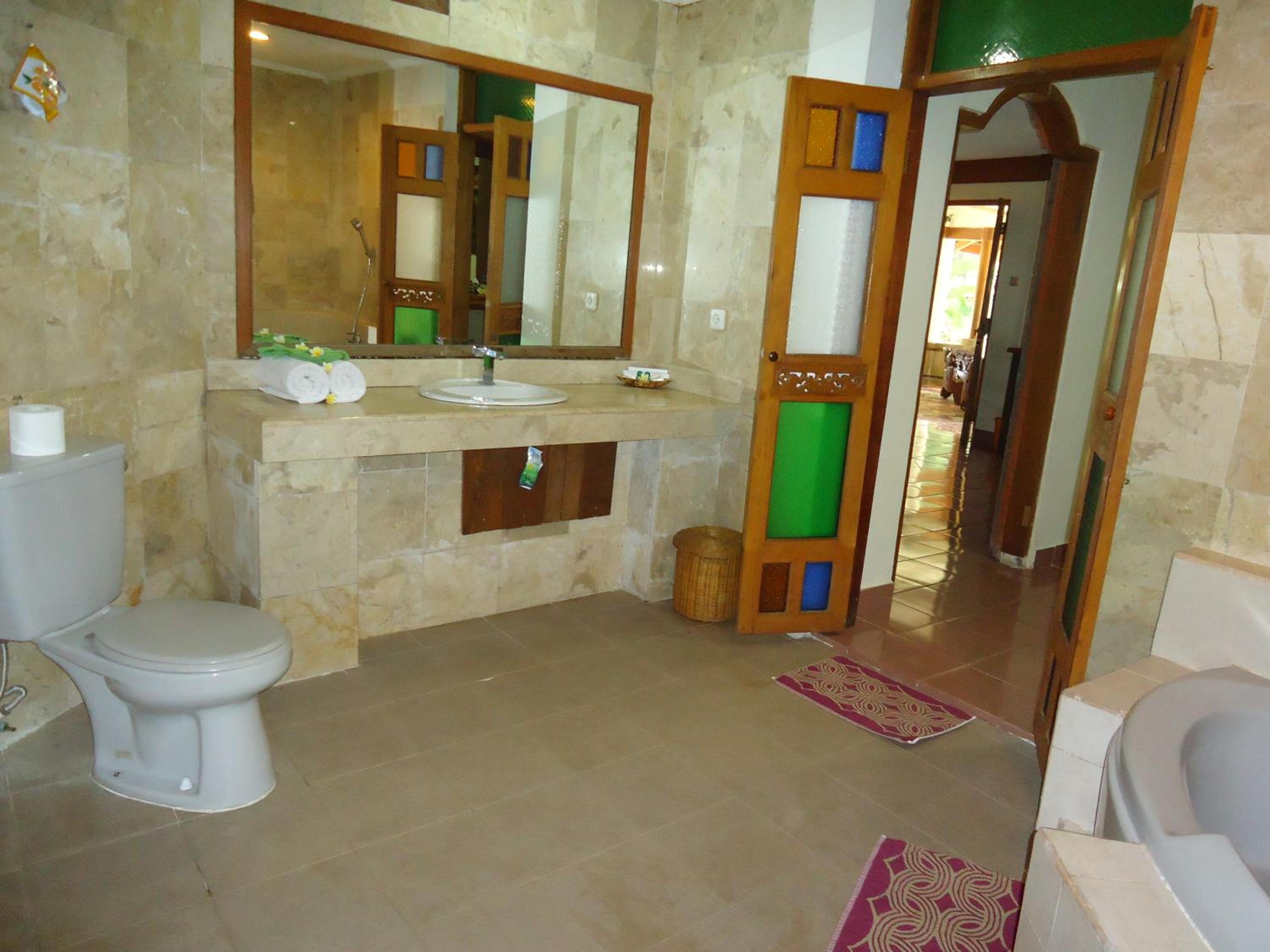 Photo 42