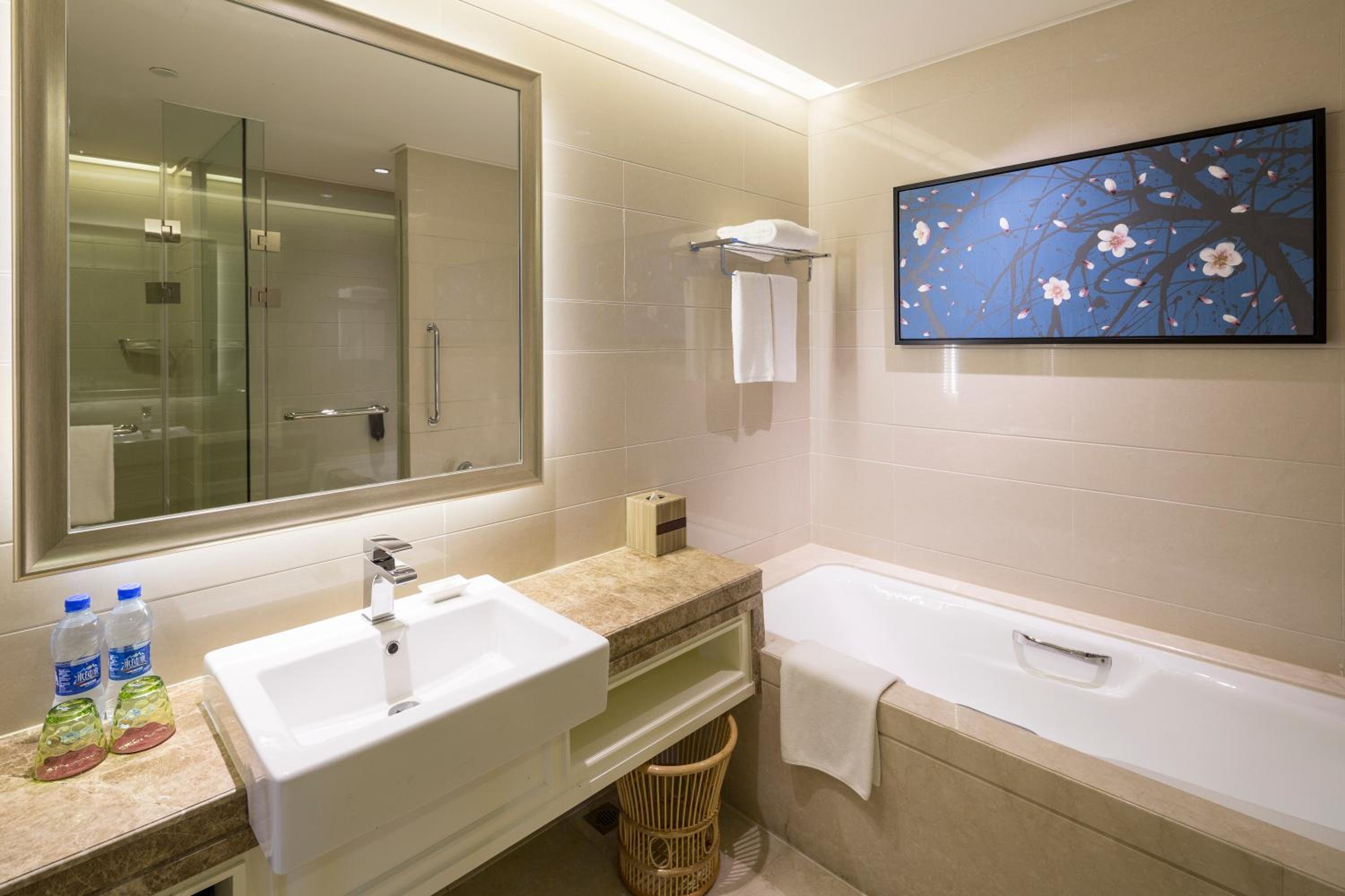 Jiading Vacations - Crowne Plaza Shanghai Anting-Auto City - Property Image 9