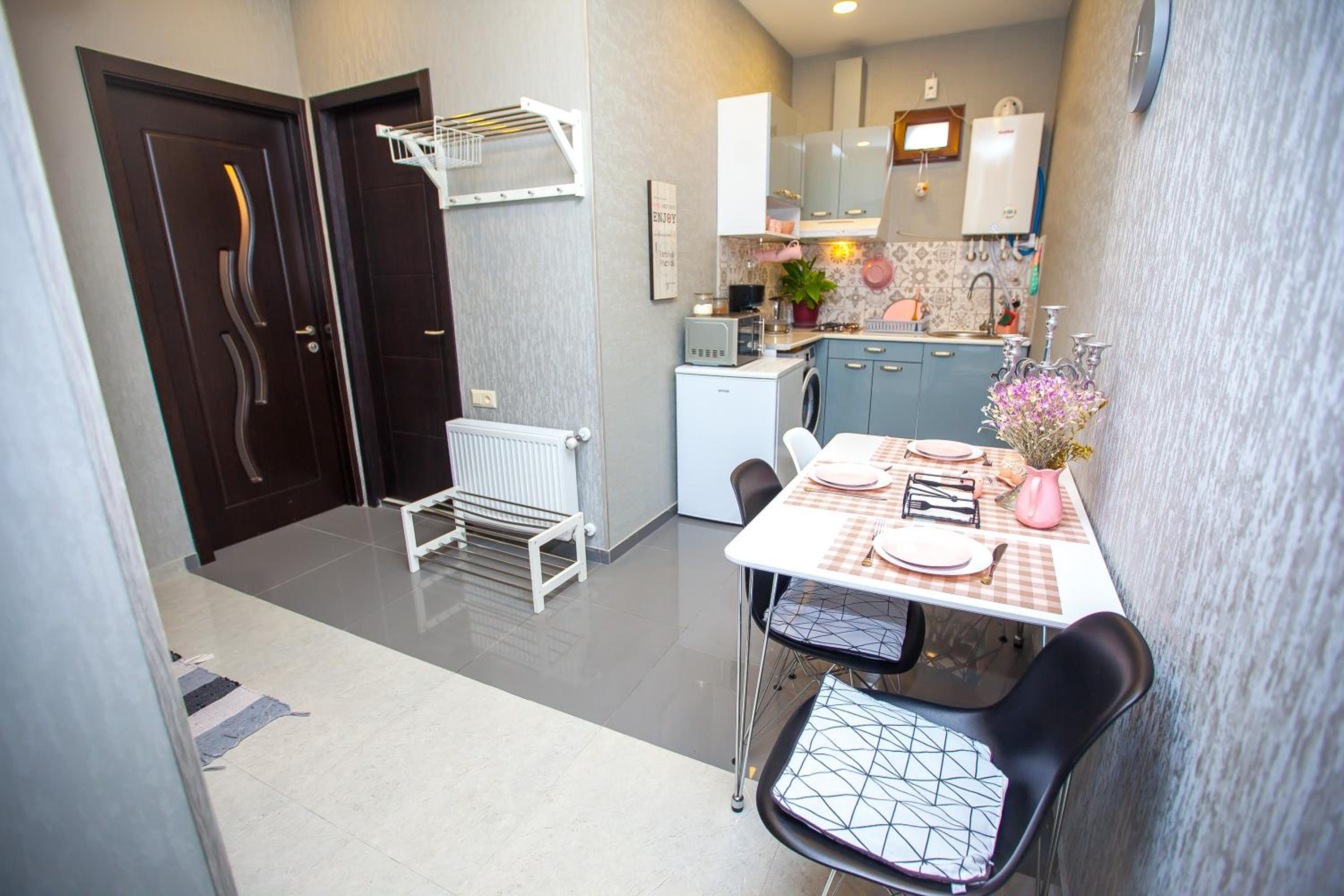 Lebu Apartment TBS view 3