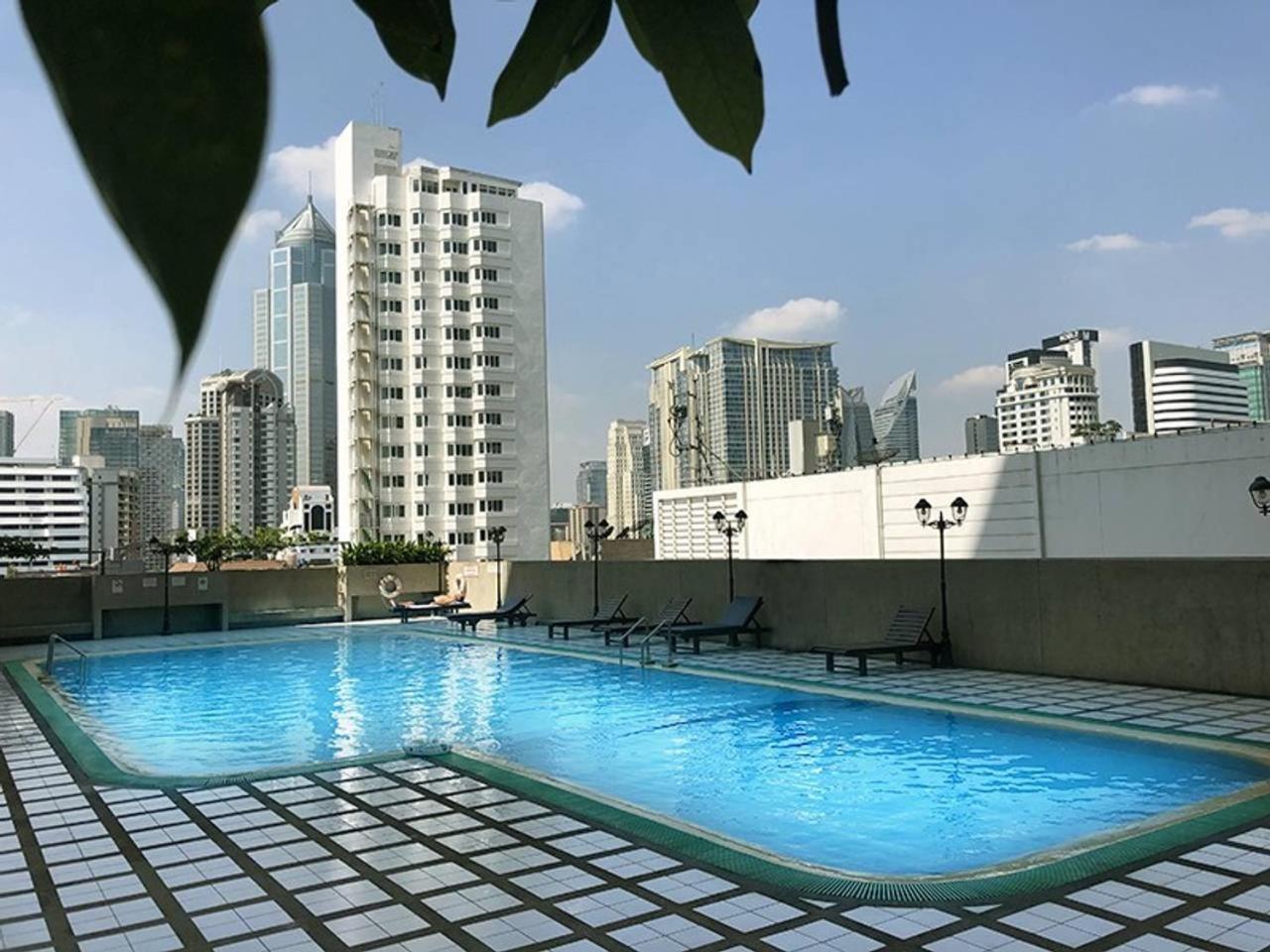 Omni Towers - Large 1 Bedroom Condo Soi Nana