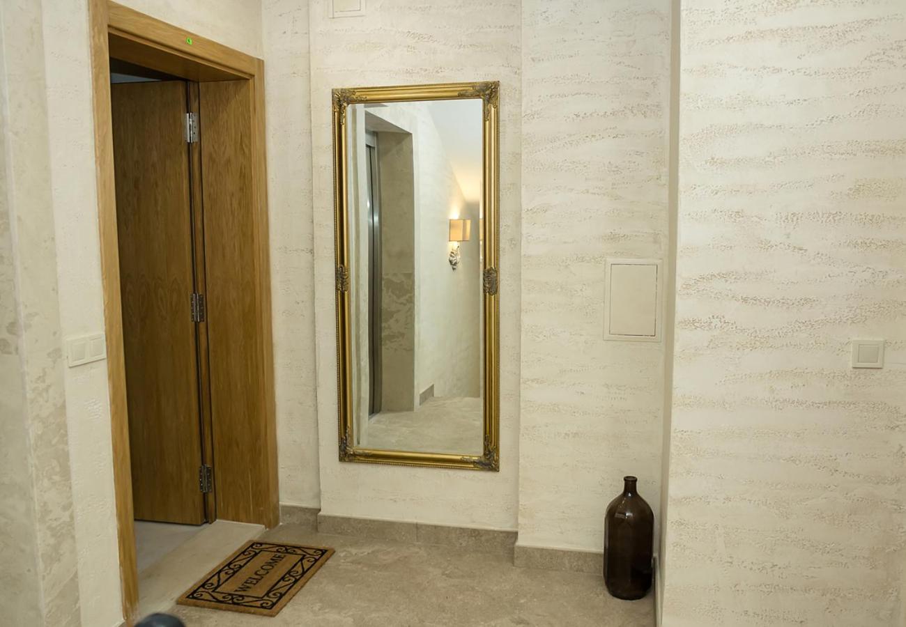 Central Supreme Apartments in Varna