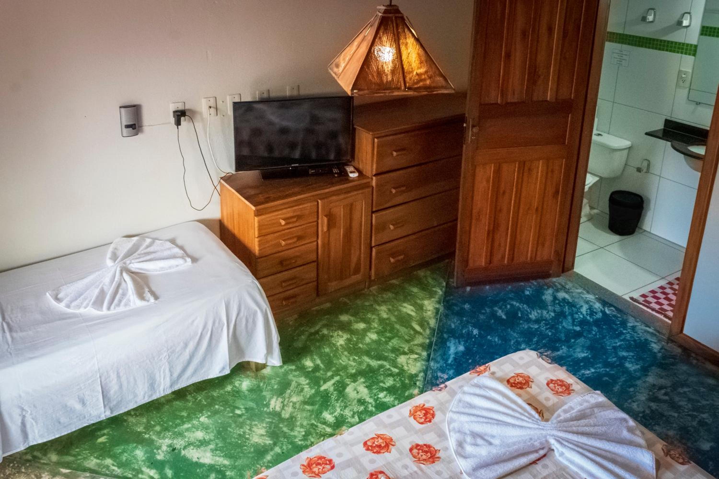 O Pharol Hostel e Pousada