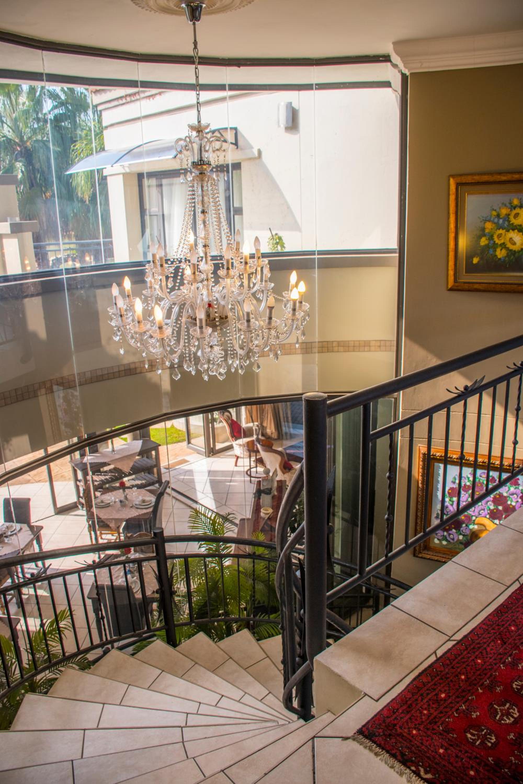 Casa Flora Guesthouse