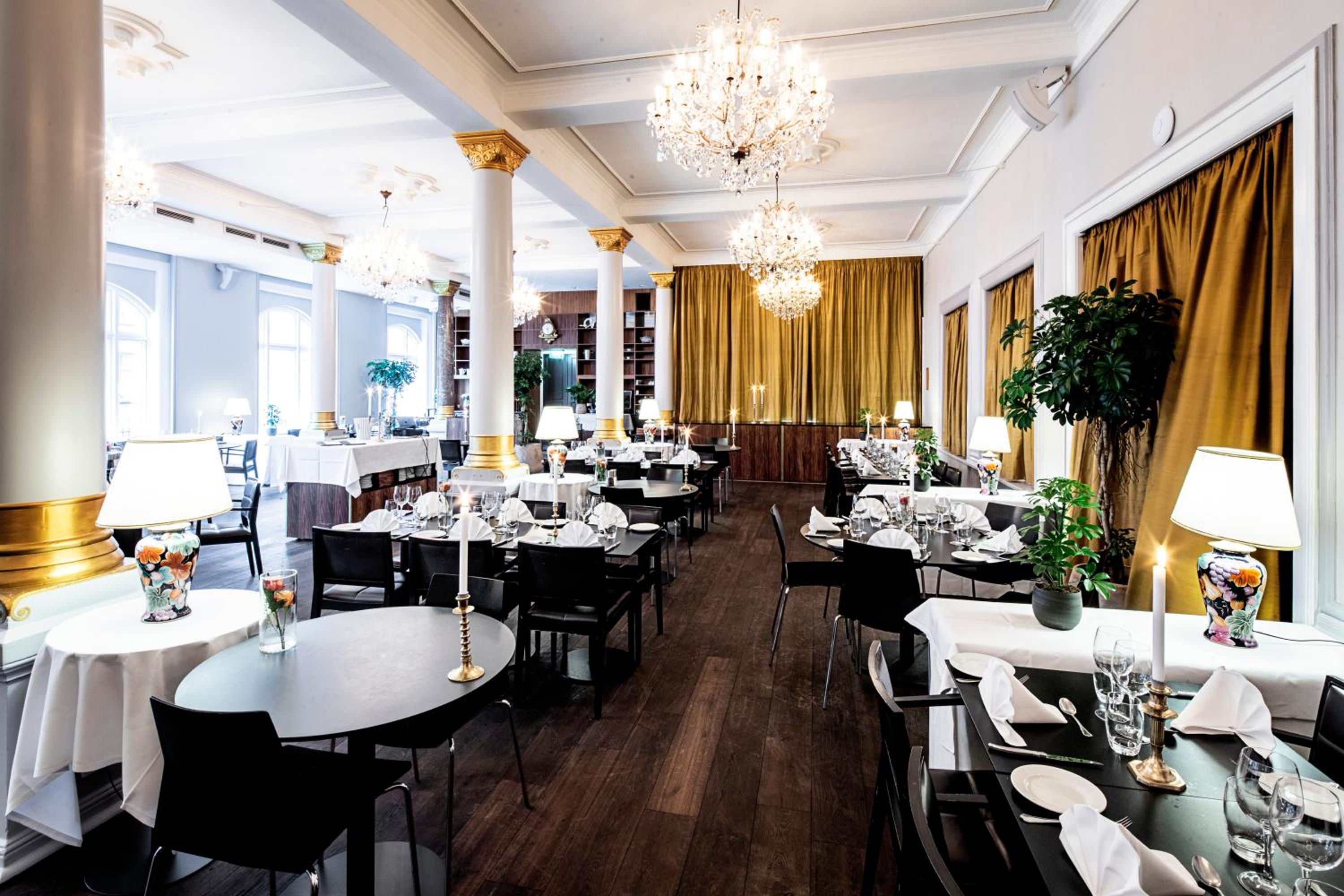 Odense Vacations - First Hotel Grand - Property Image 38