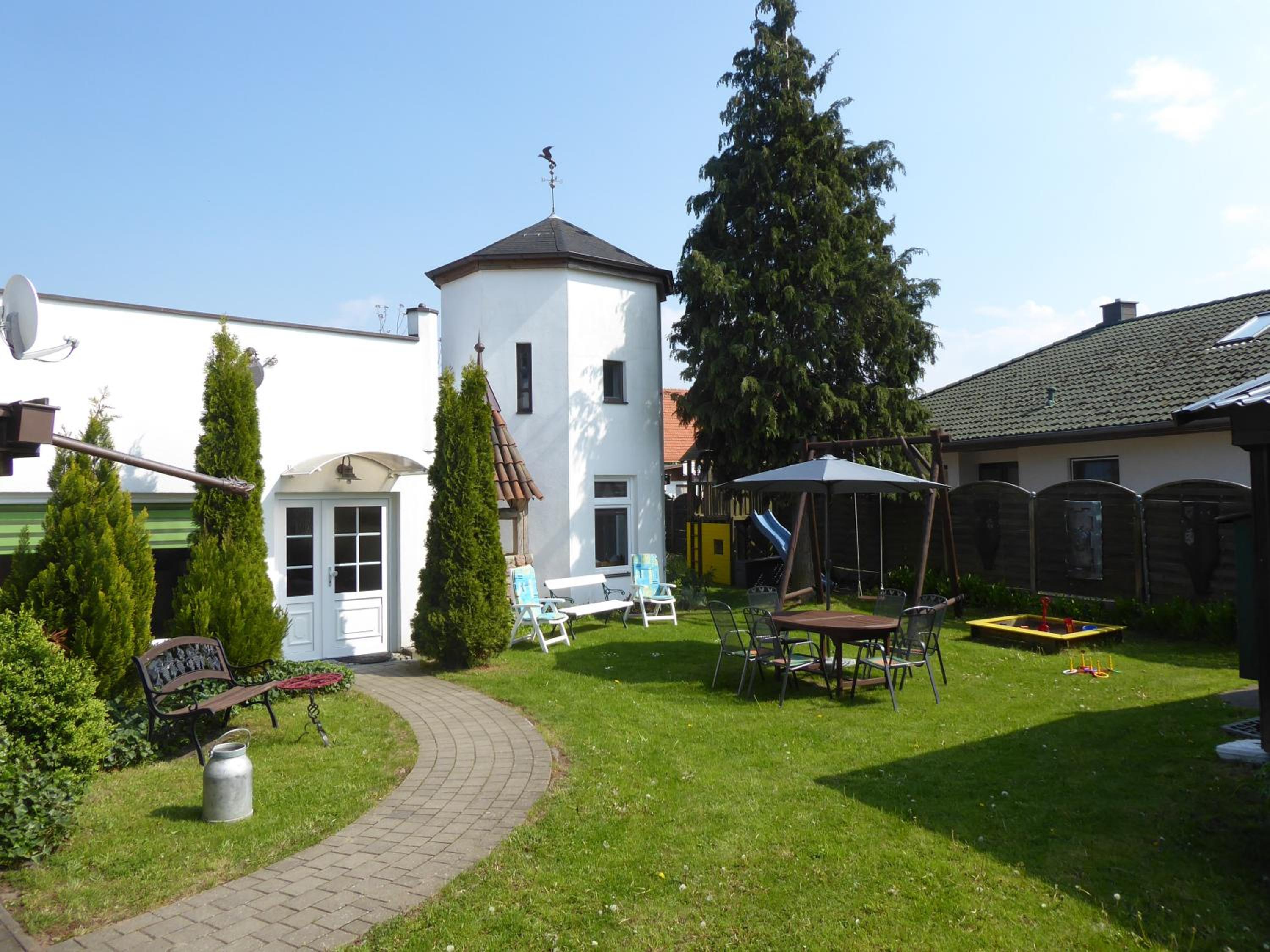 Photo 26