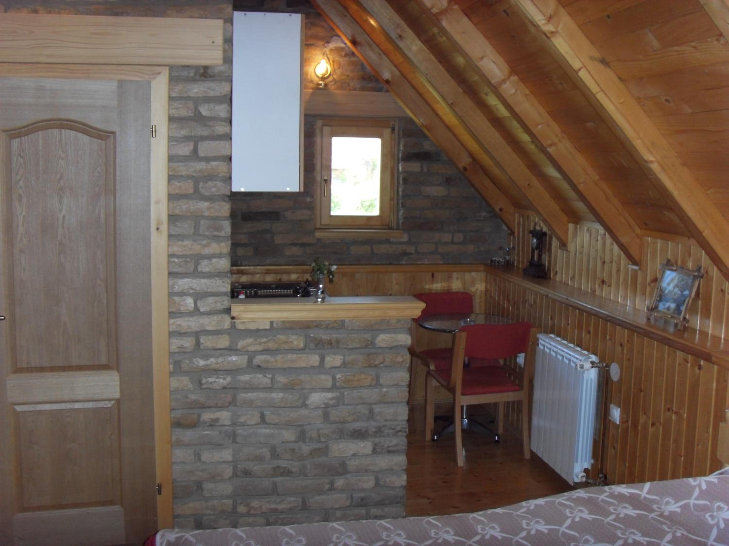 Photo 32