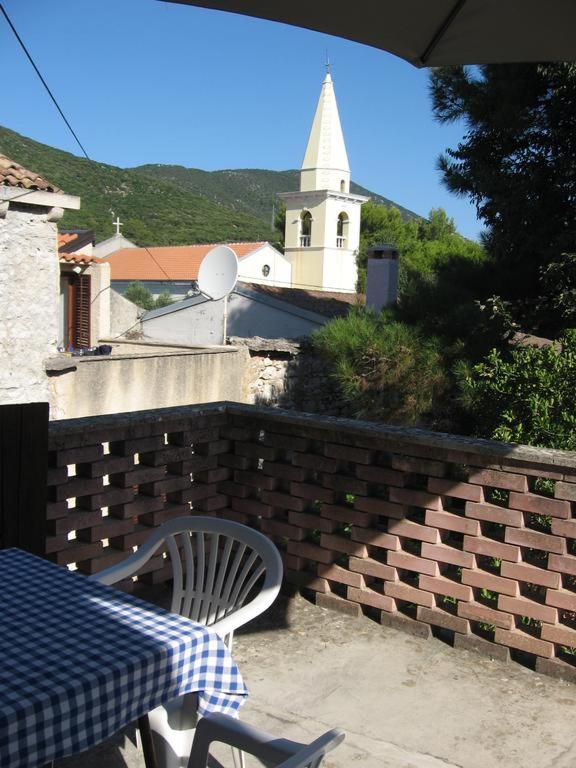 Apartment Sveti Jakov 37 view 3