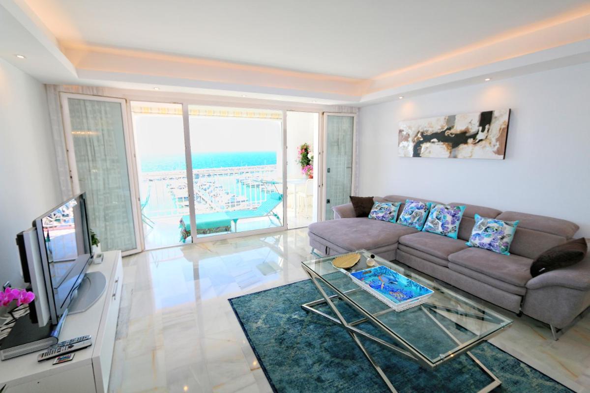 Luxury Penthouse, Puerto Banús Harbour, Marbella photo 3