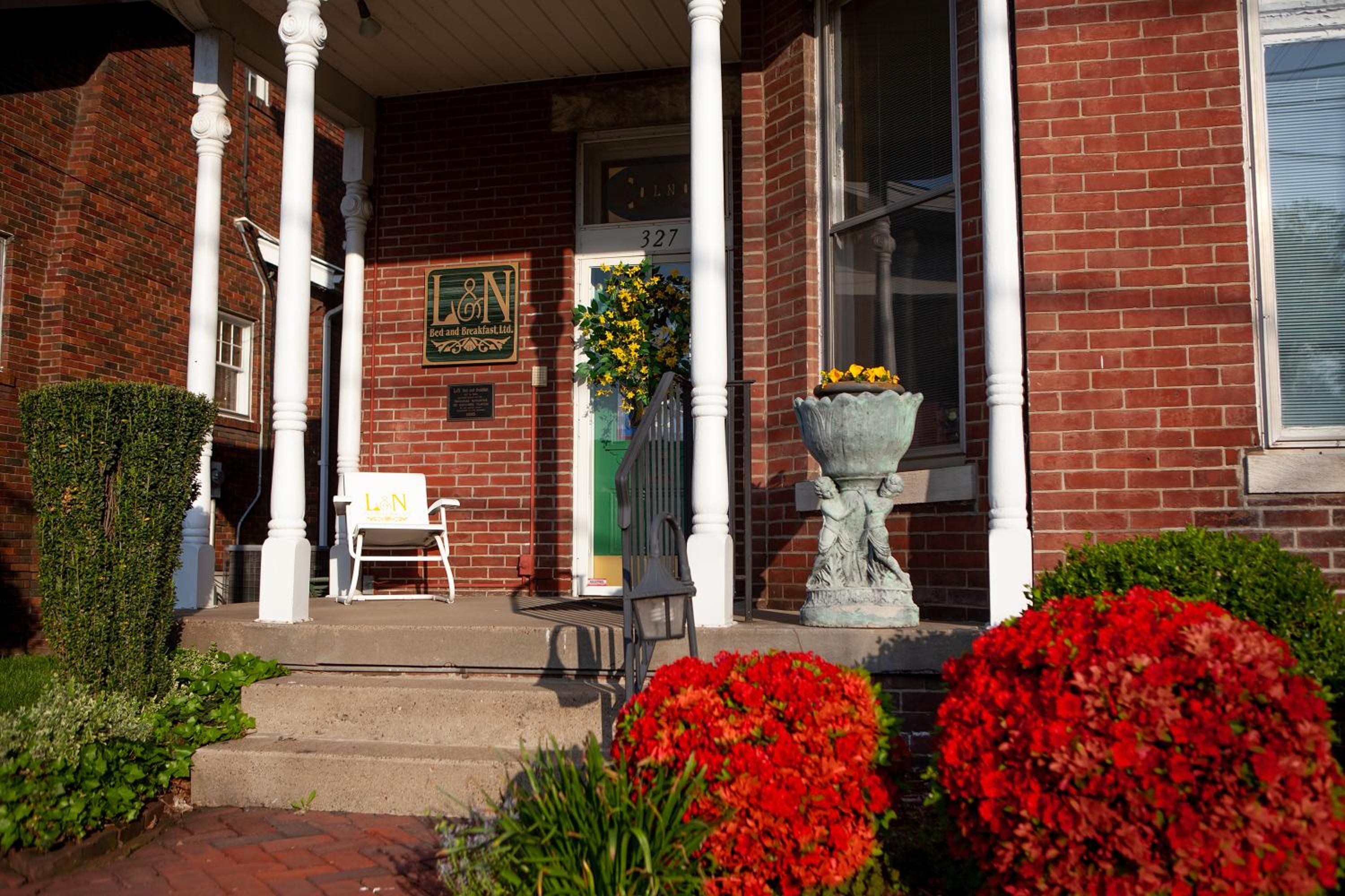 L&N Bed and Breakfast Ltd view 5