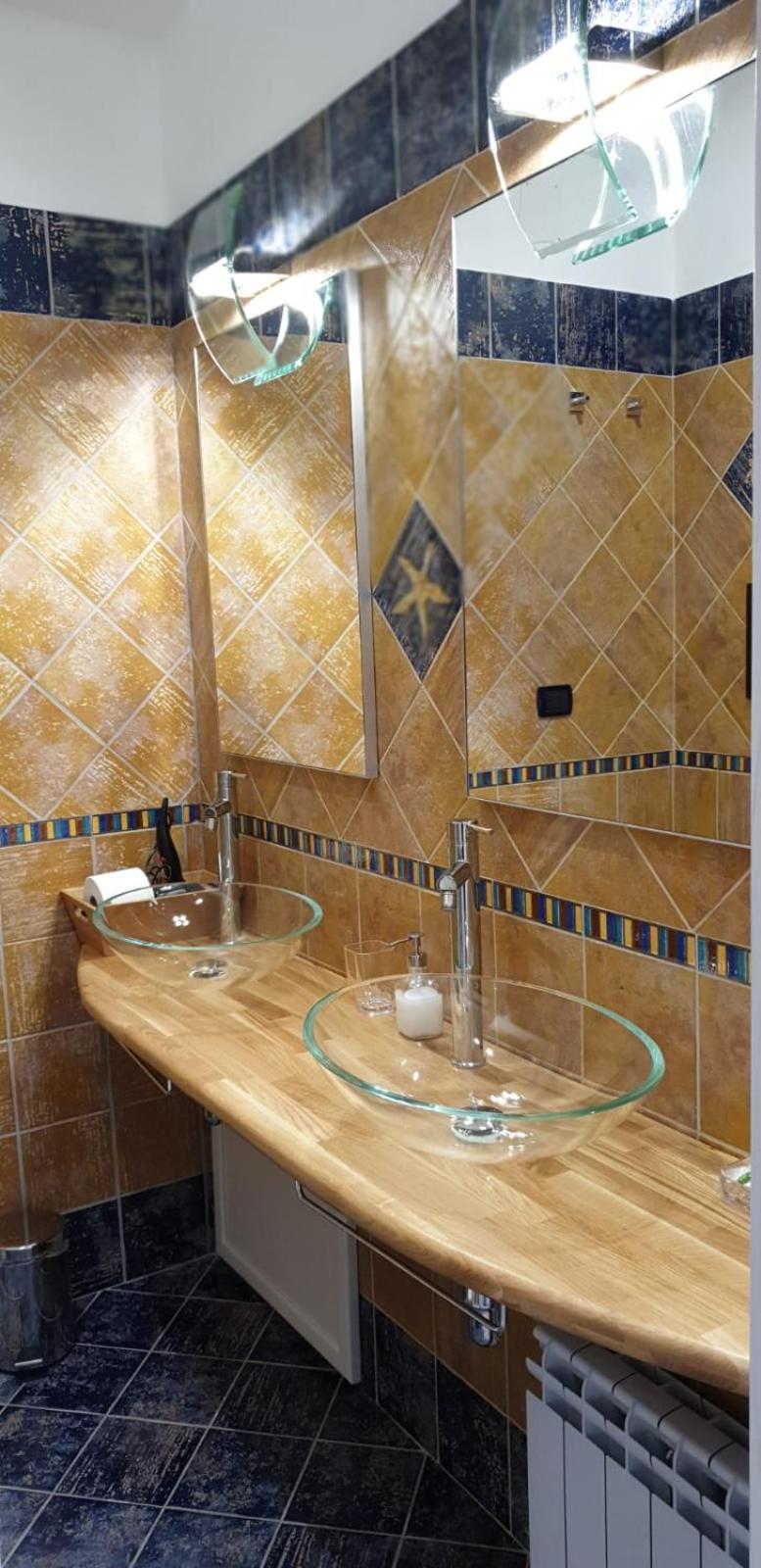 CASA FLORA en Palermo — bathroom