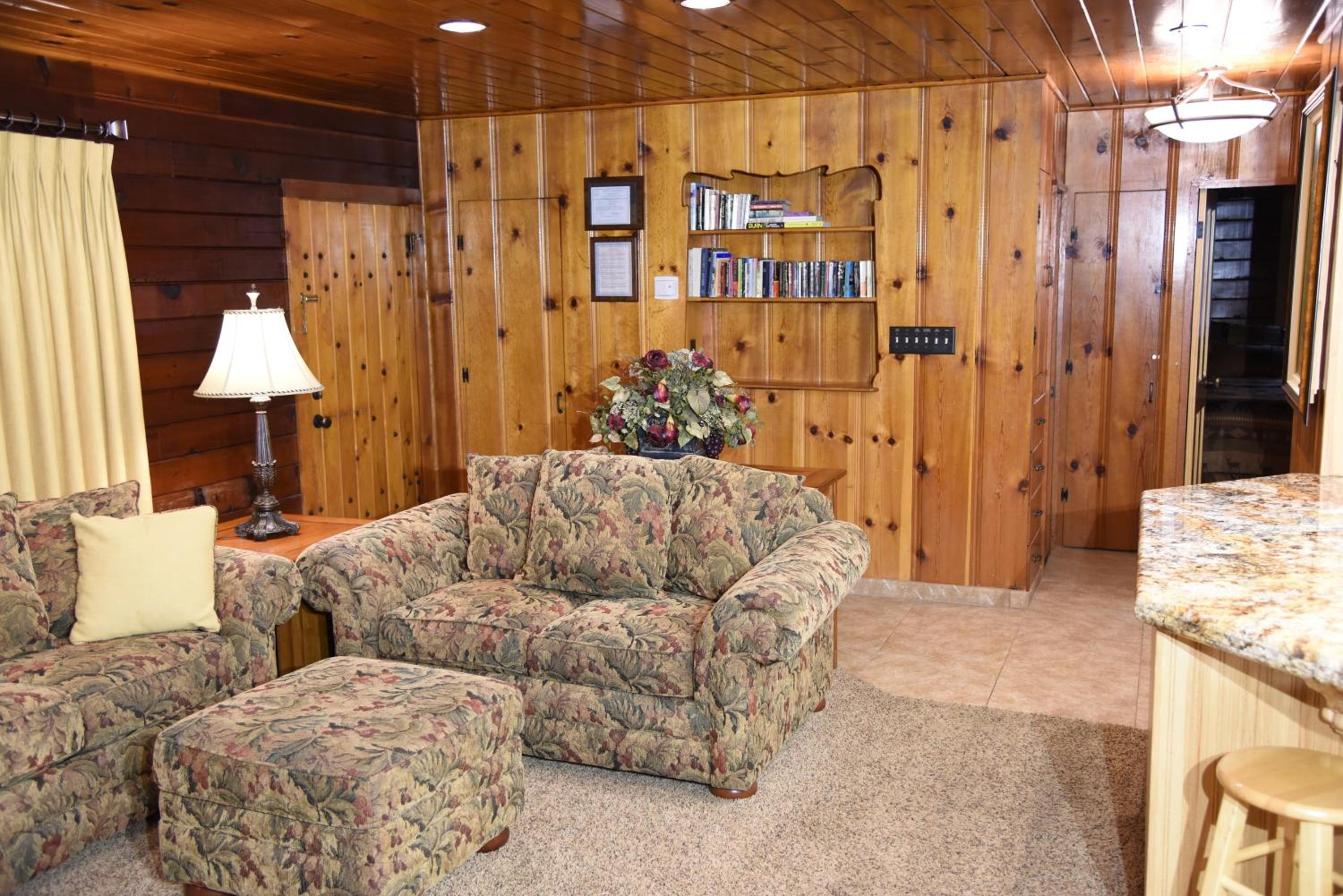 52 Tuolumne Meadow view 3