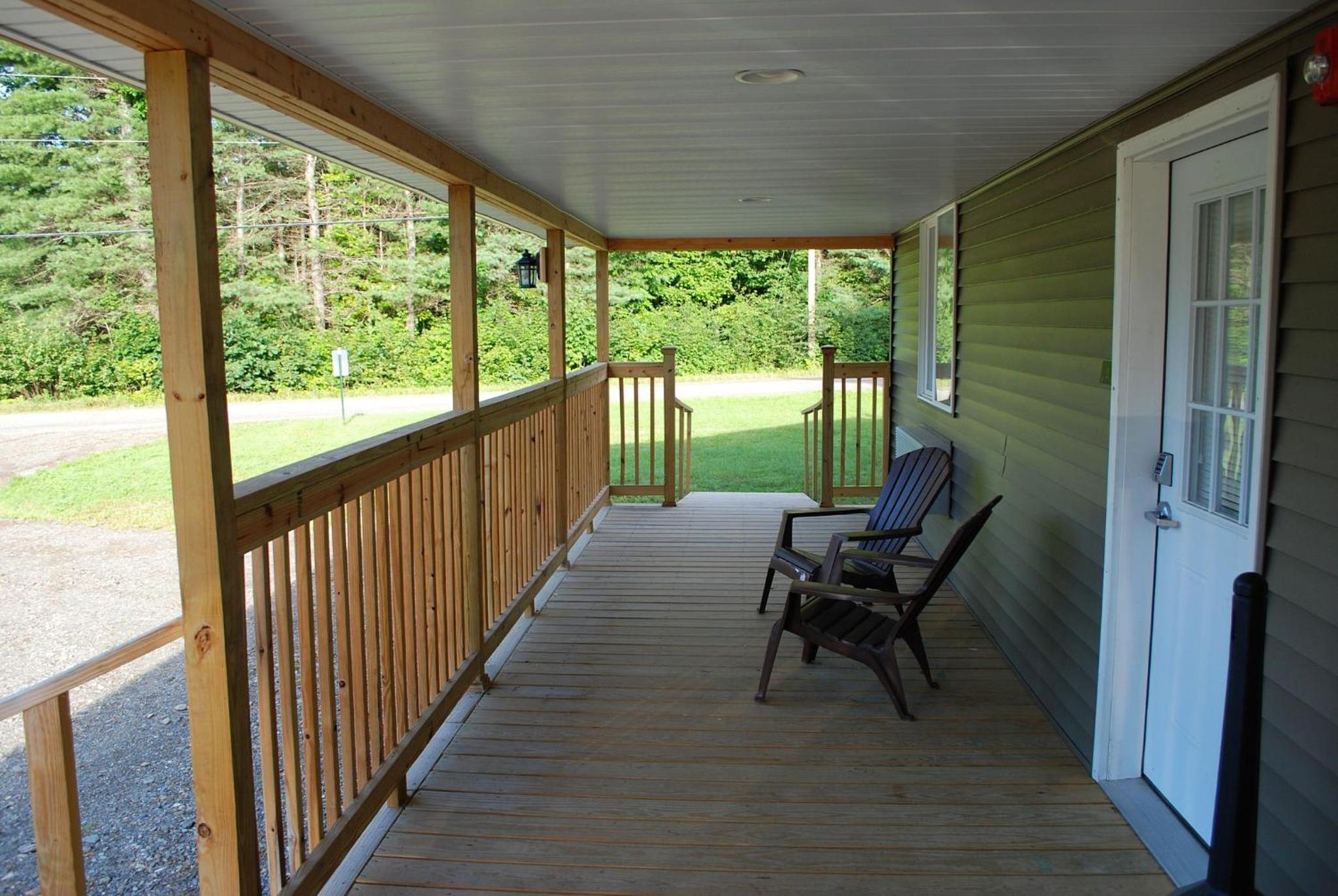 Abbot Trailside Lodging