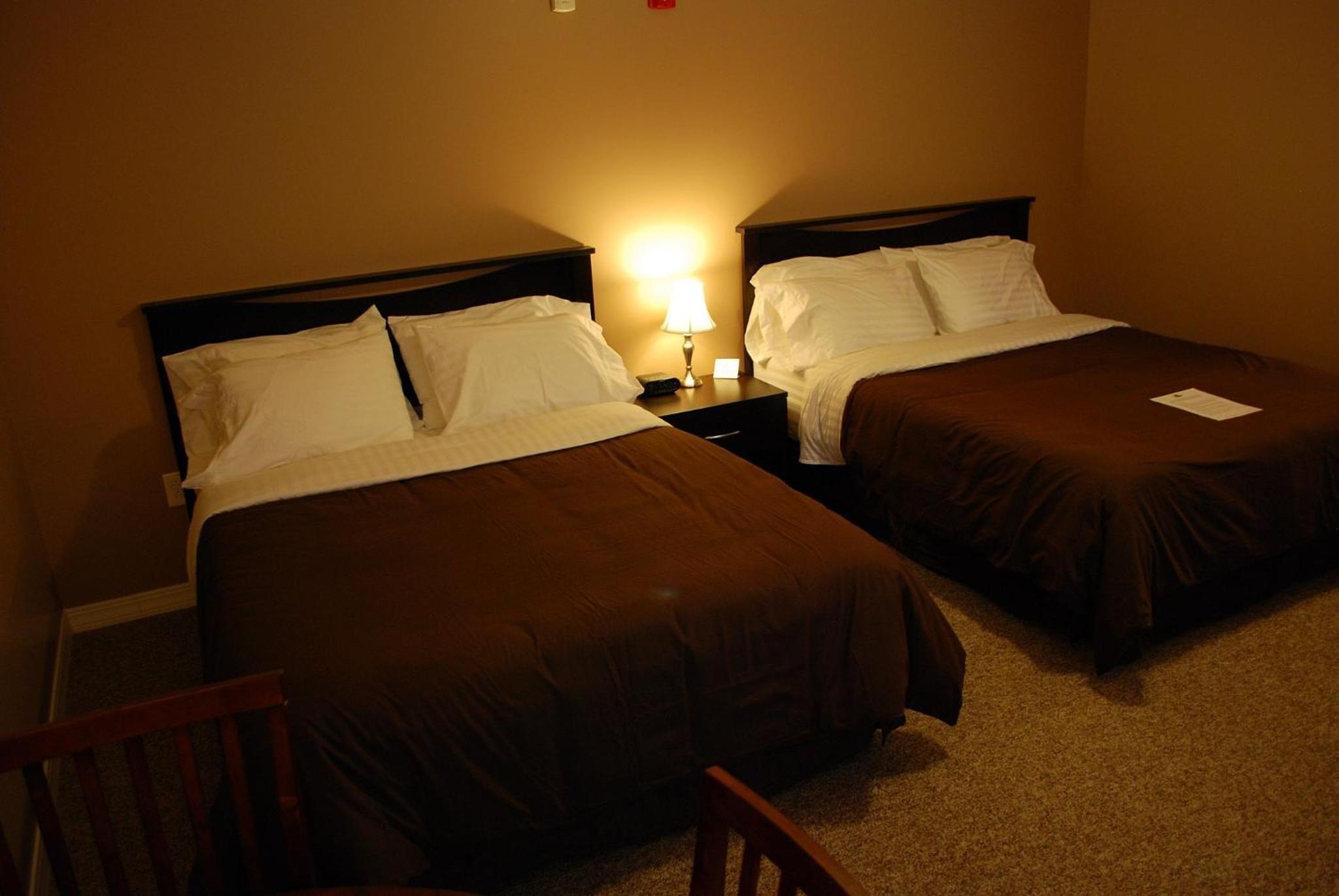 Abbot Trailside Lodging