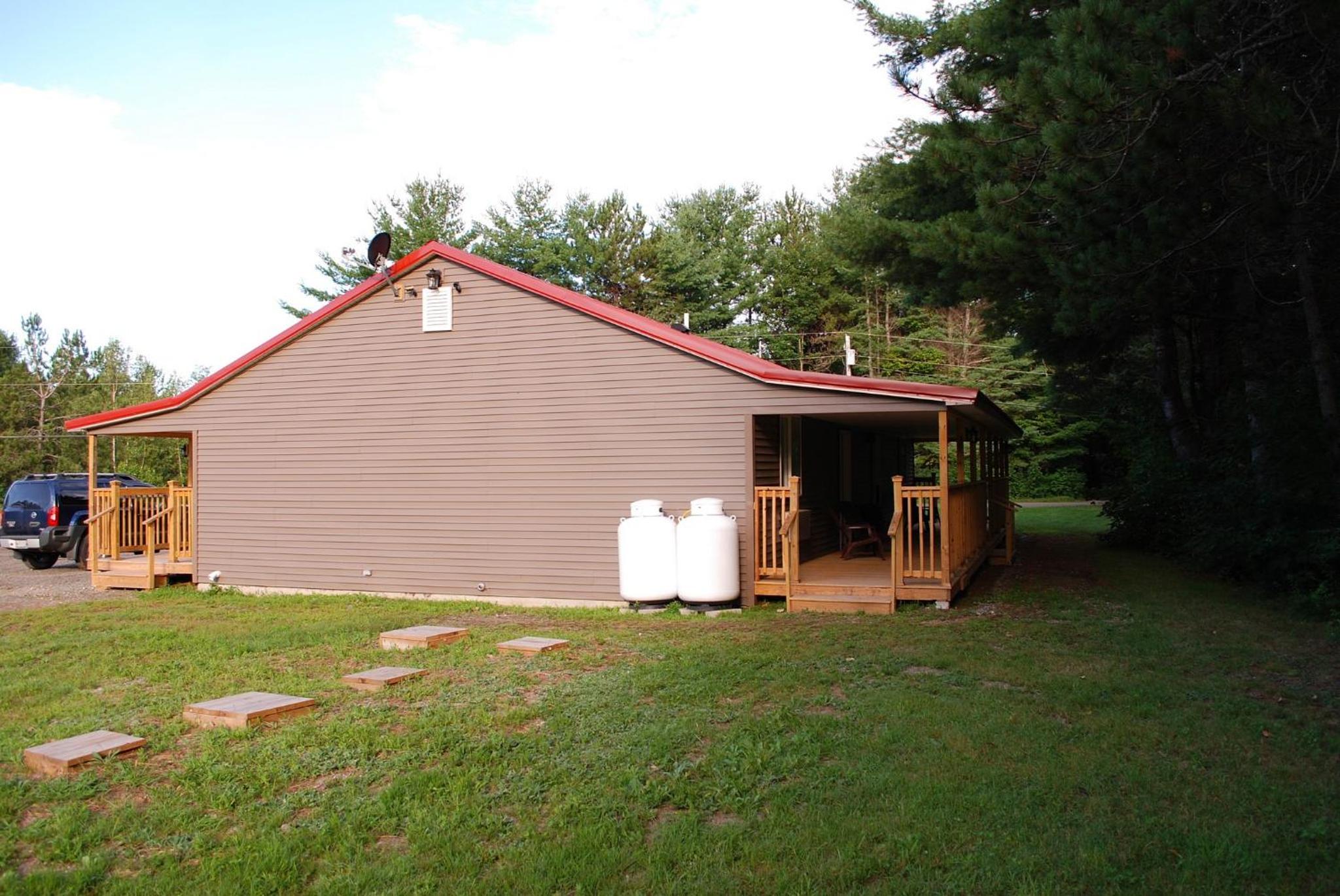 Abbot Trailside Lodging