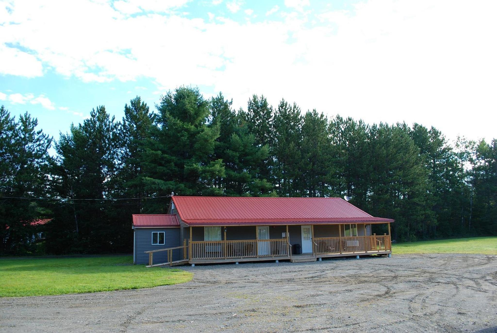 Abbot Trailside Lodging