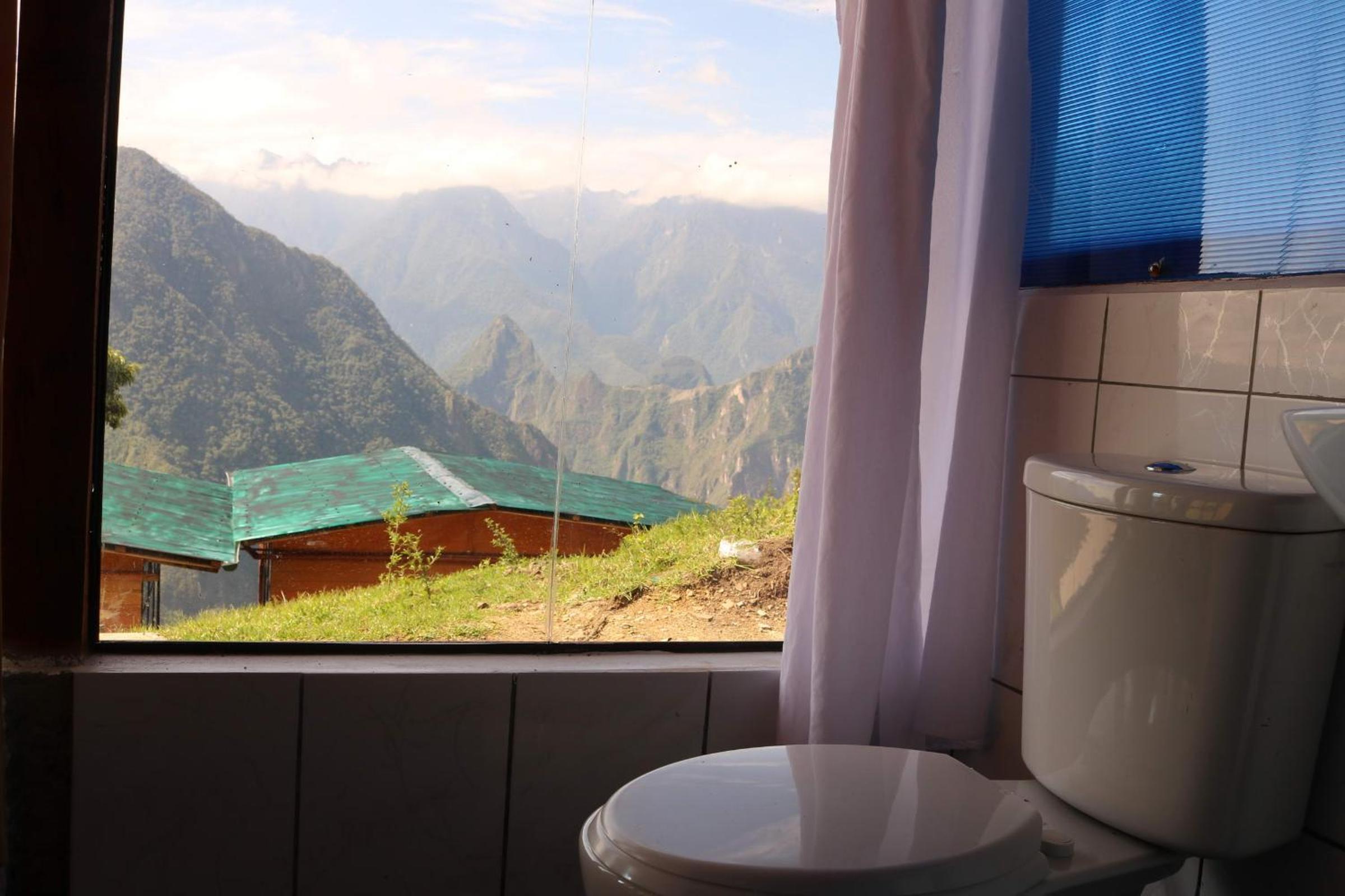 Llactapata Lodge overlooking Machu Picchu - camping - restaurant