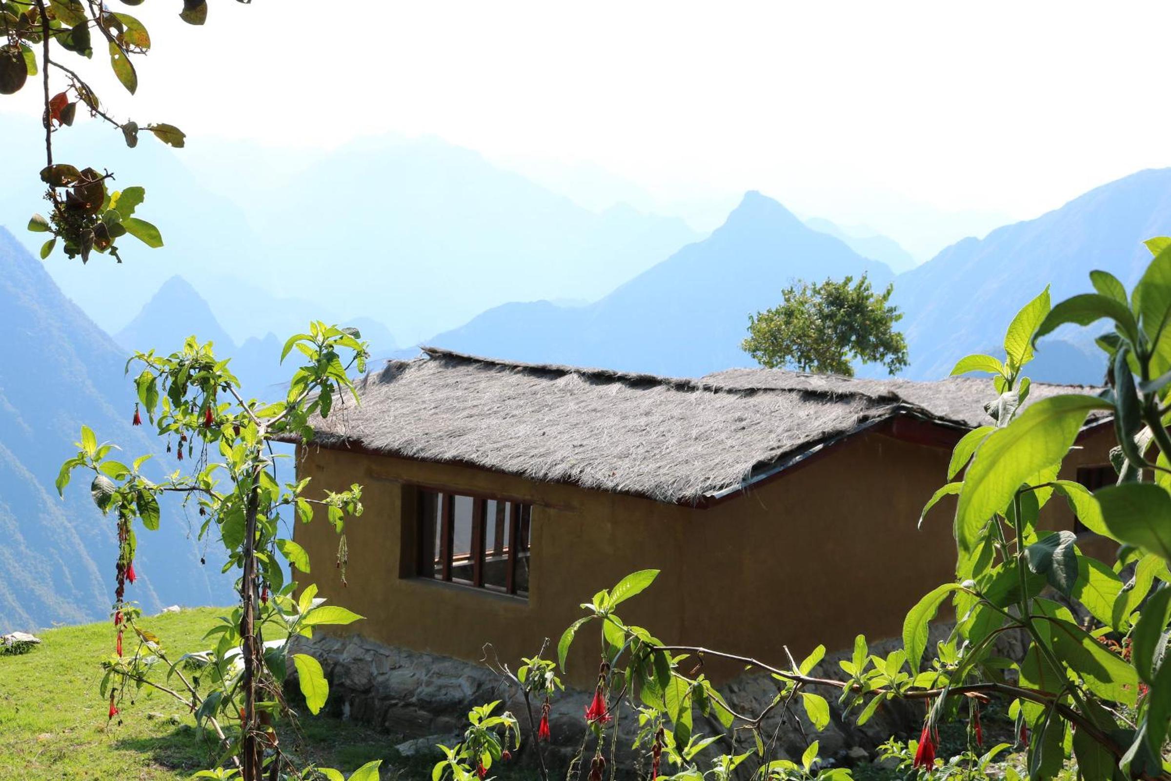 Llactapata Lodge overlooking Machu Picchu - camping - restaurant