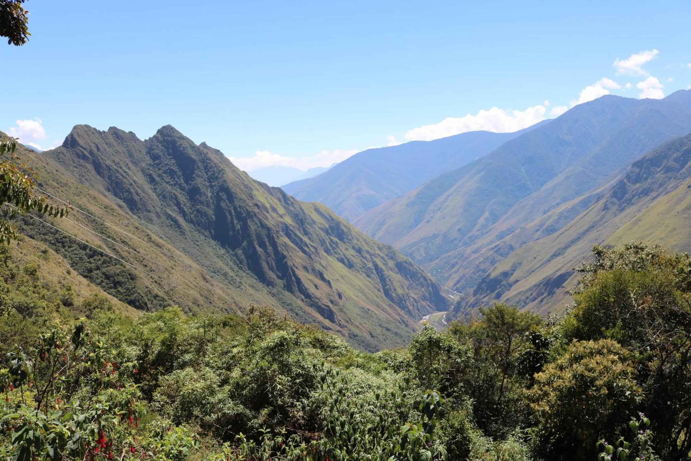Llactapata Lodge overlooking Machu Picchu - camping - restaurant