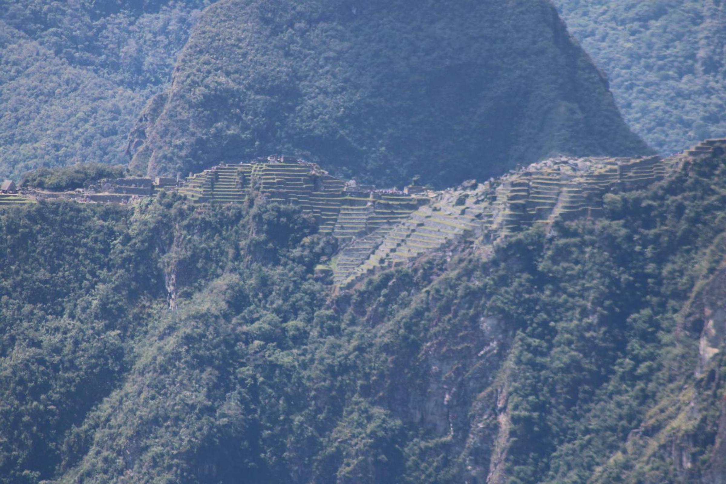 Llactapata Lodge overlooking Machu Picchu - camping - restaurant