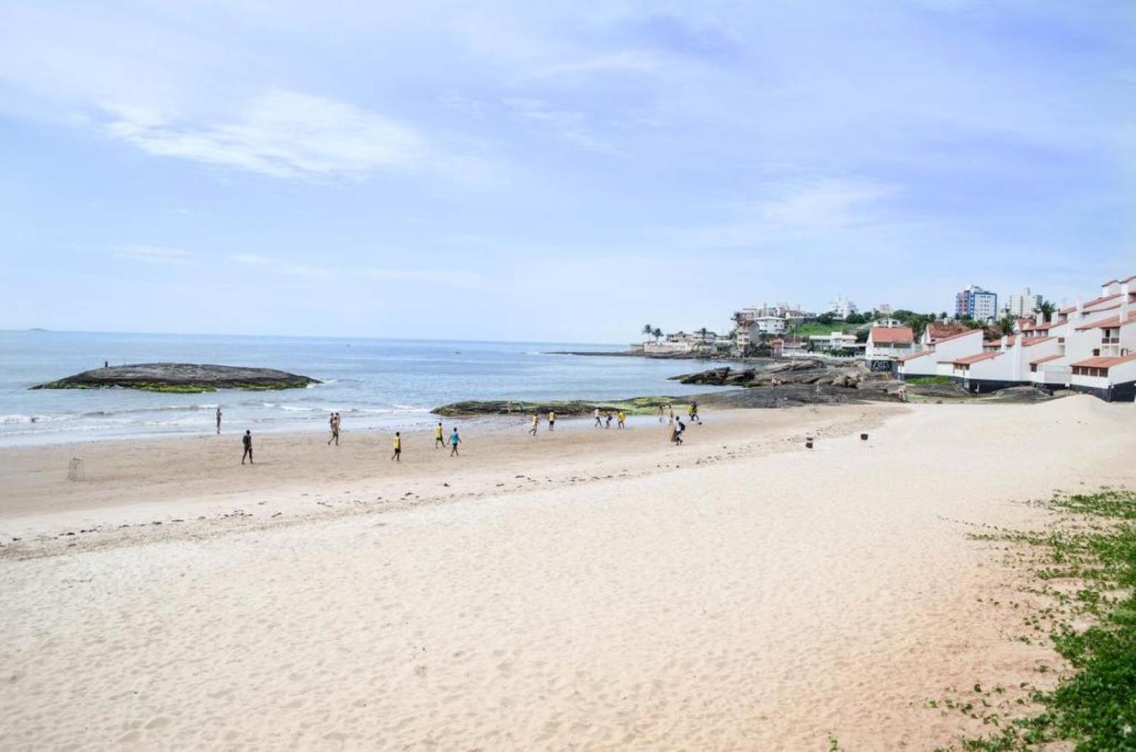 Apartamento Residencial Angélica em Guarapari a 150m do mar