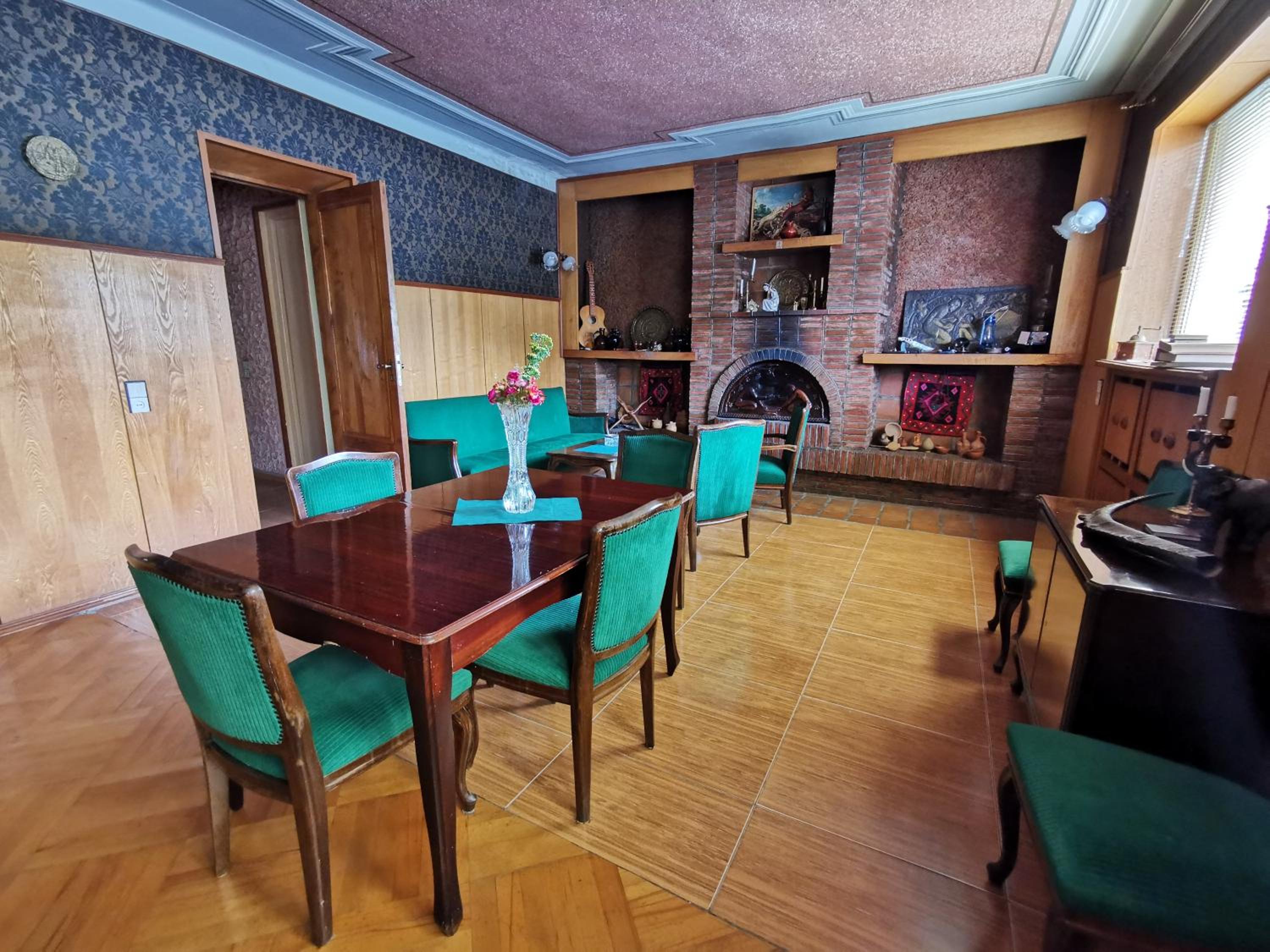 Guest House Top Floor