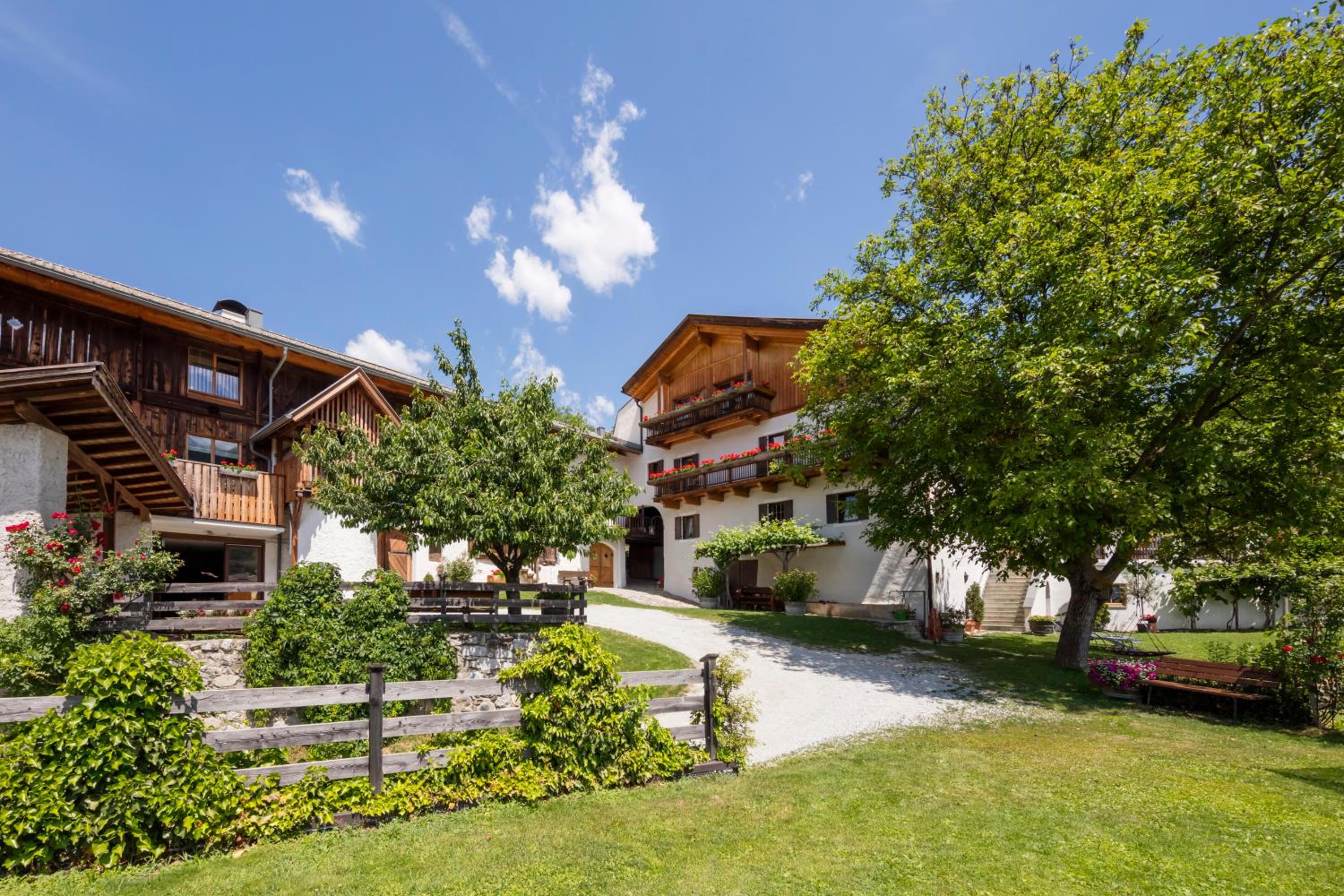 Strasserhof tenuta-Weingut