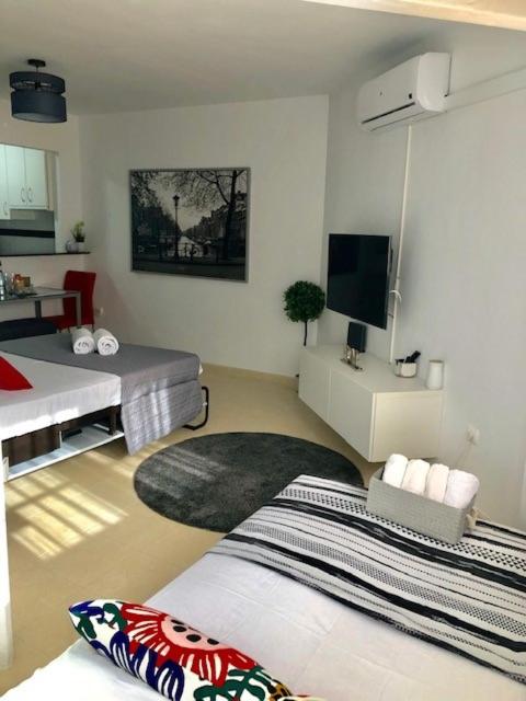 Studio in The Center of Torremolinos photo 3