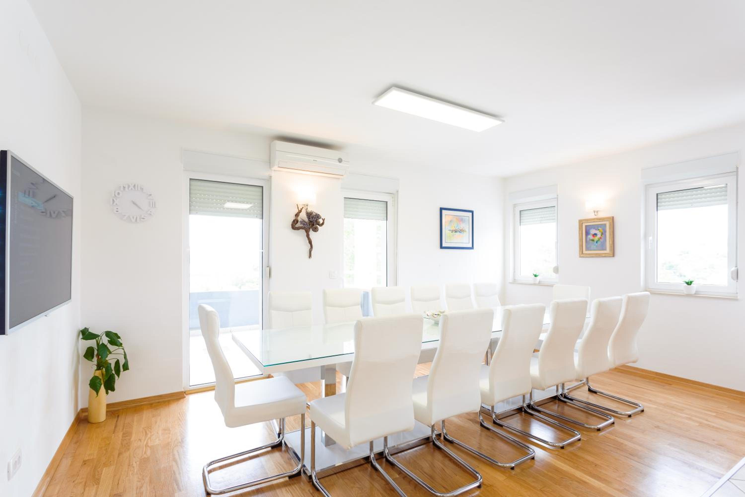 meeting & event spaces