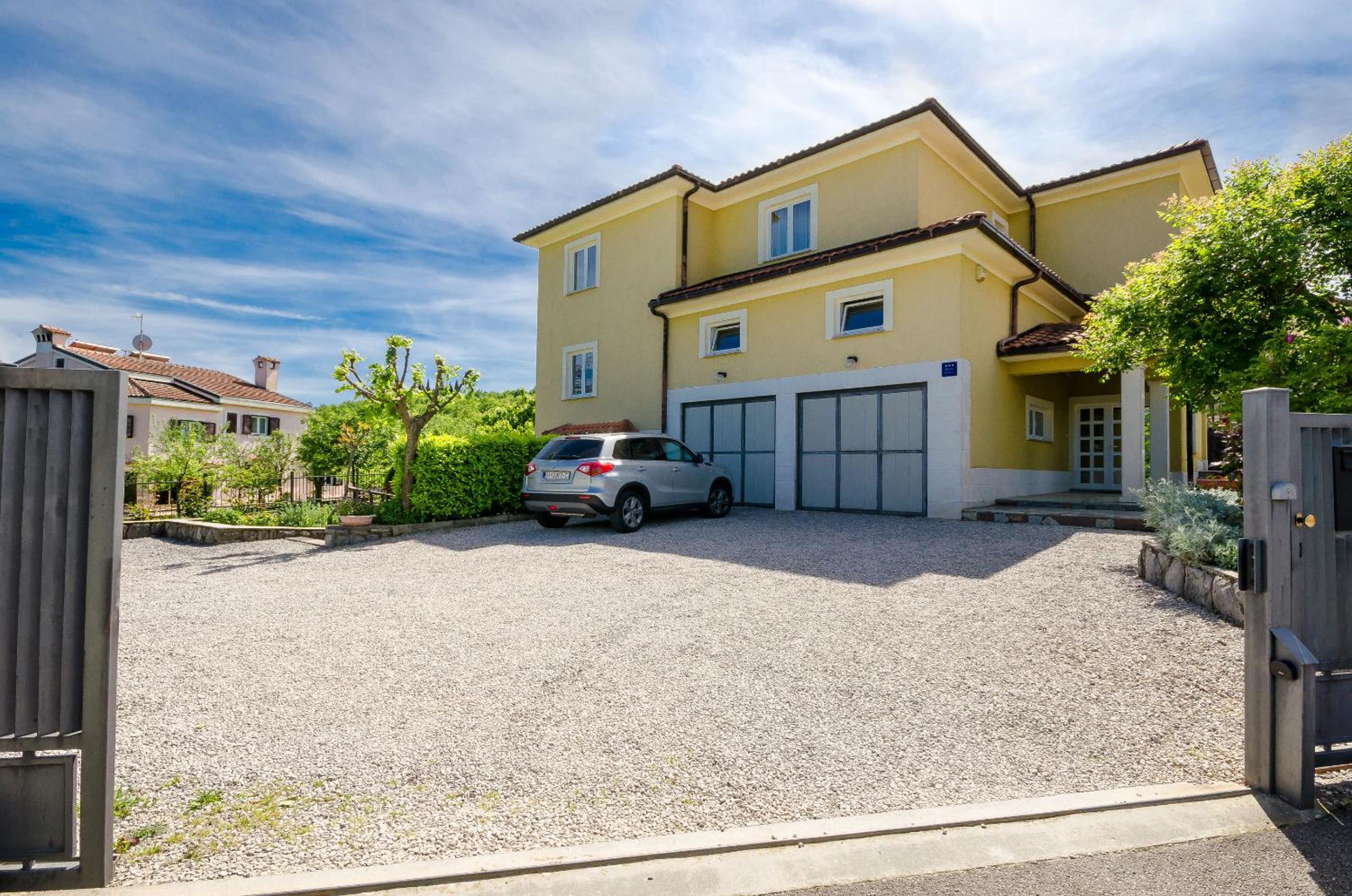 Photo 55