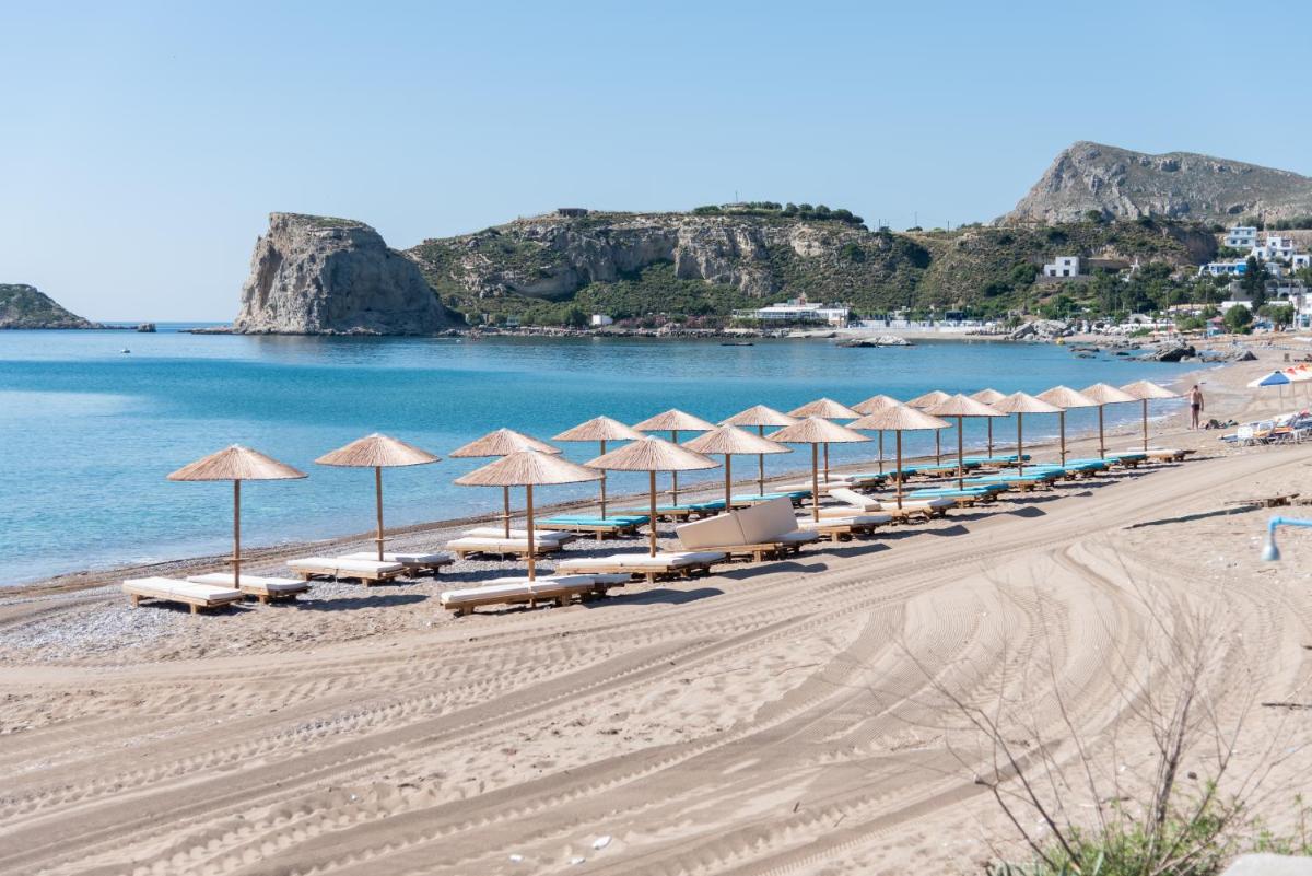 Panos Apartments photo 3