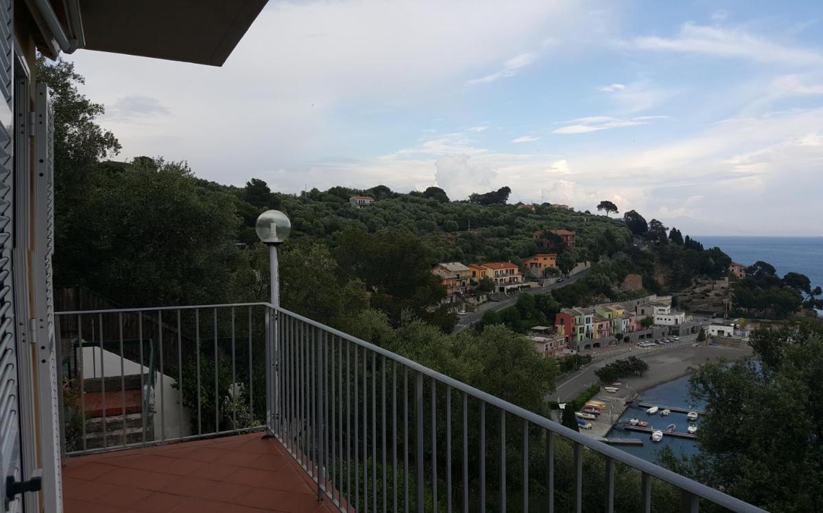 Photo 18