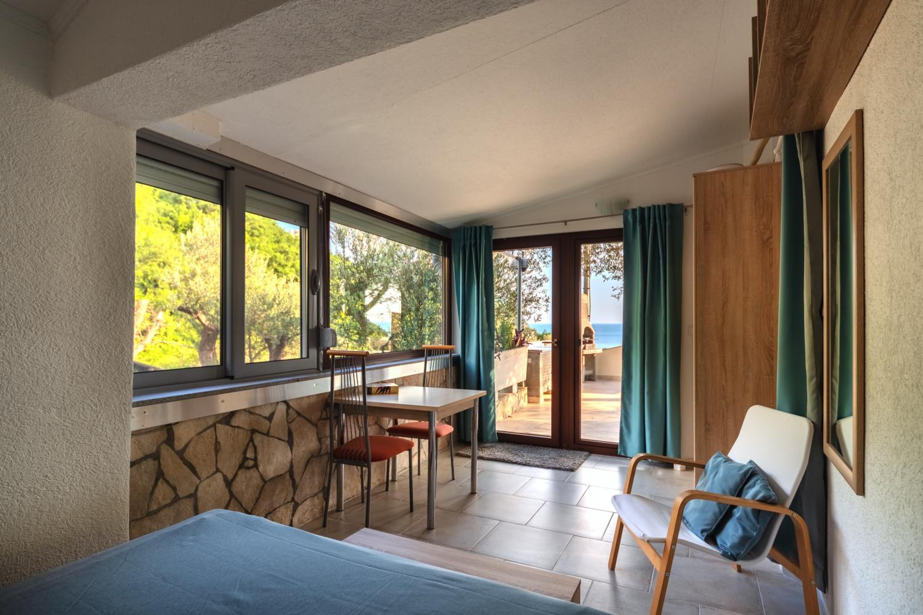 Apartments Mirian