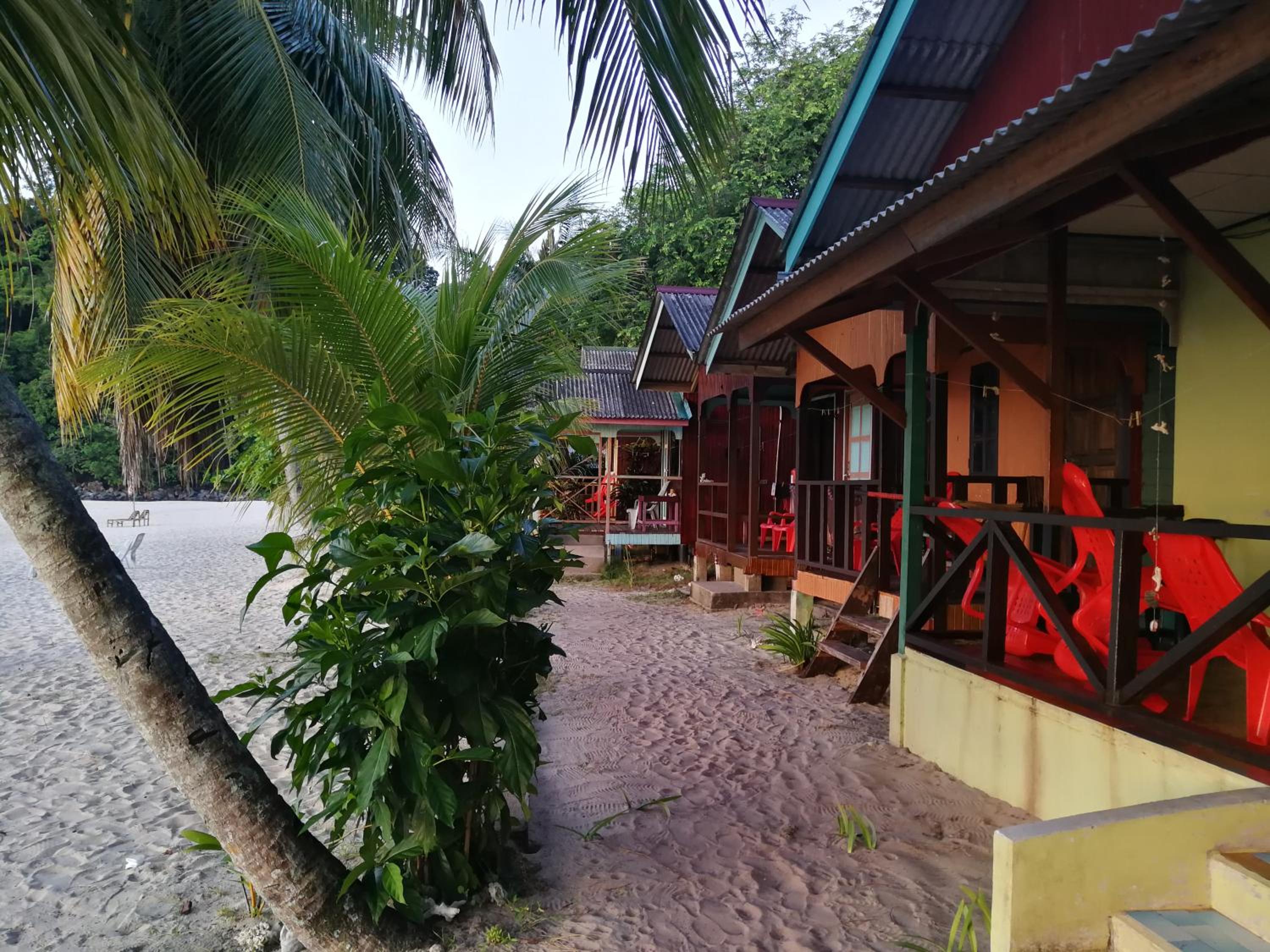 Rainbow Tioman Cottage photo 1