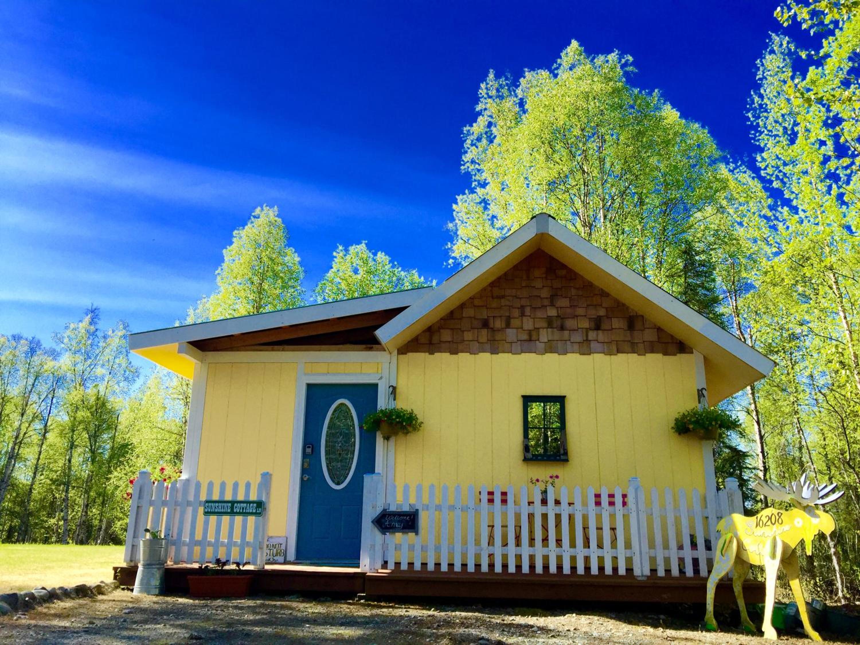 Sunshine Cottage